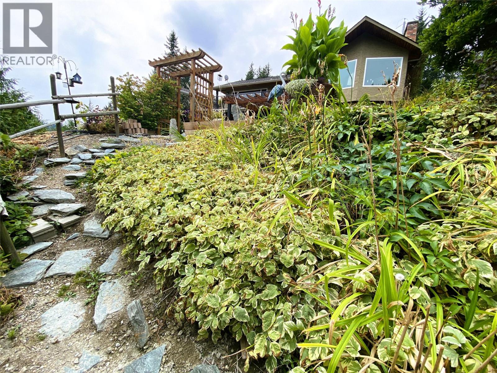 2880 Chalet Drive, Blind Bay, British Columbia  V0E 1H1 - Photo 68 - 10398677
