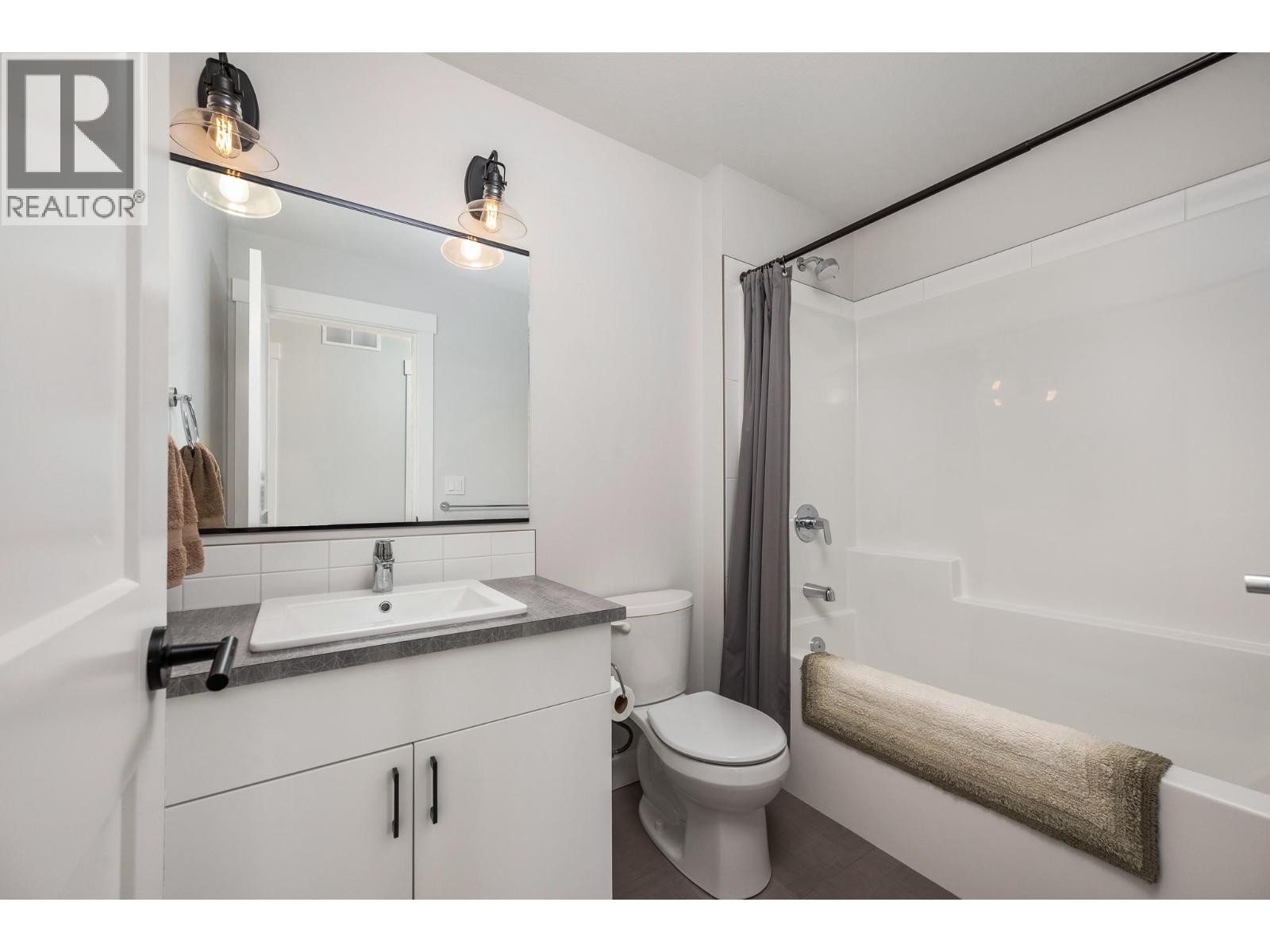 5112 Turtle Pond Court, Vernon, British Columbia  V1T 9W2 - Photo 22 - 10399728
