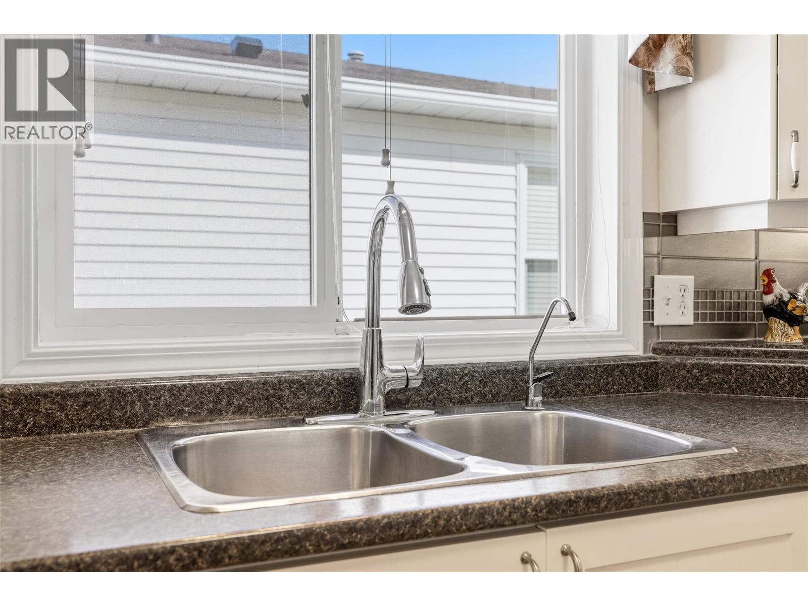 1255 Raymer Avenue Unit# 548, Kelowna, British Columbia  V1W 3C3 - Photo 12 - 10399573