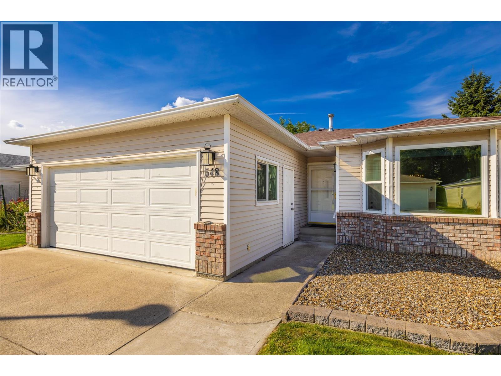 1255 Raymer Avenue Unit# 548, Kelowna, British Columbia  V1W 3C3 - Photo 2 - 10399573