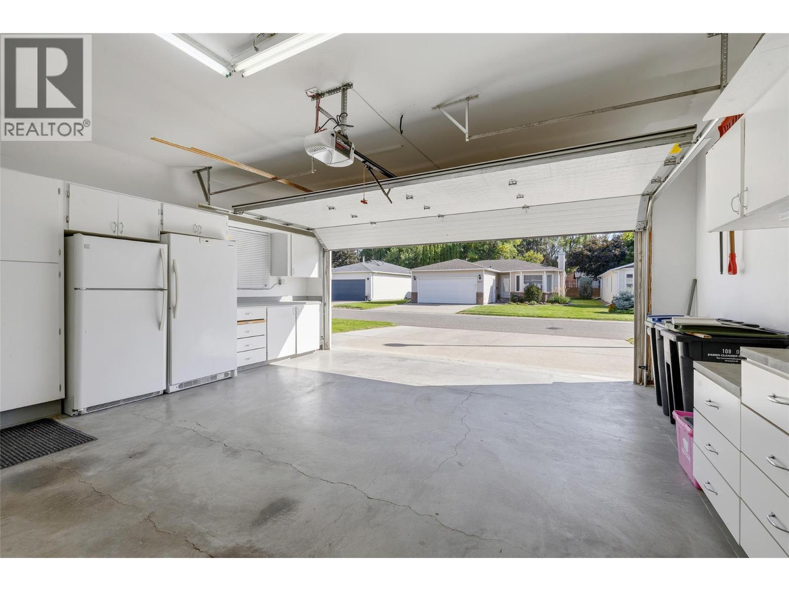 1255 Raymer Avenue Unit# 548, Kelowna, British Columbia  V1W 3C3 - Photo 28 - 10399573