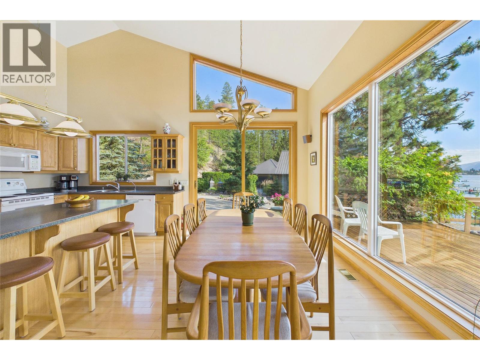 17538 Coral Beach Road, Lake Country, British Columbia  V4V 1C1 - Photo 14 - 10399419