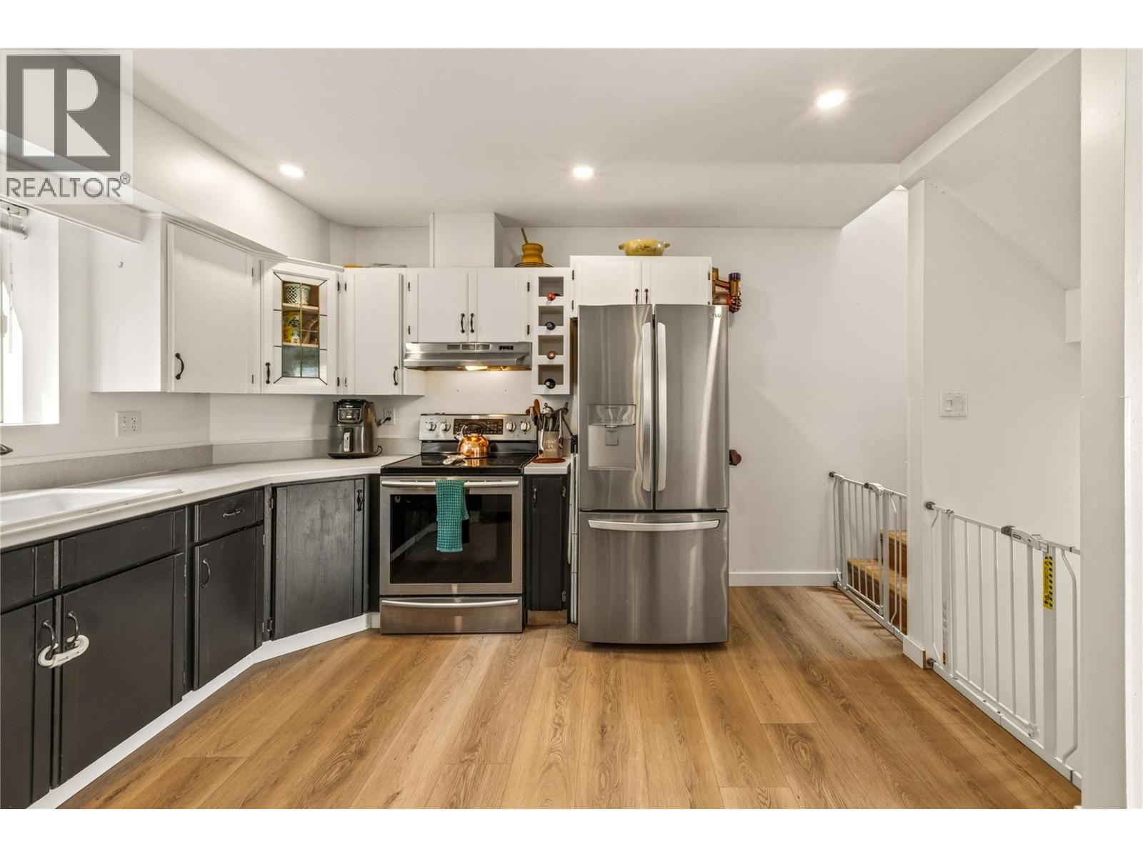 1458 Penticton Avenue Unit# 156, Penticton, British Columbia  V2A 8L3 - Photo 3 - 10399059