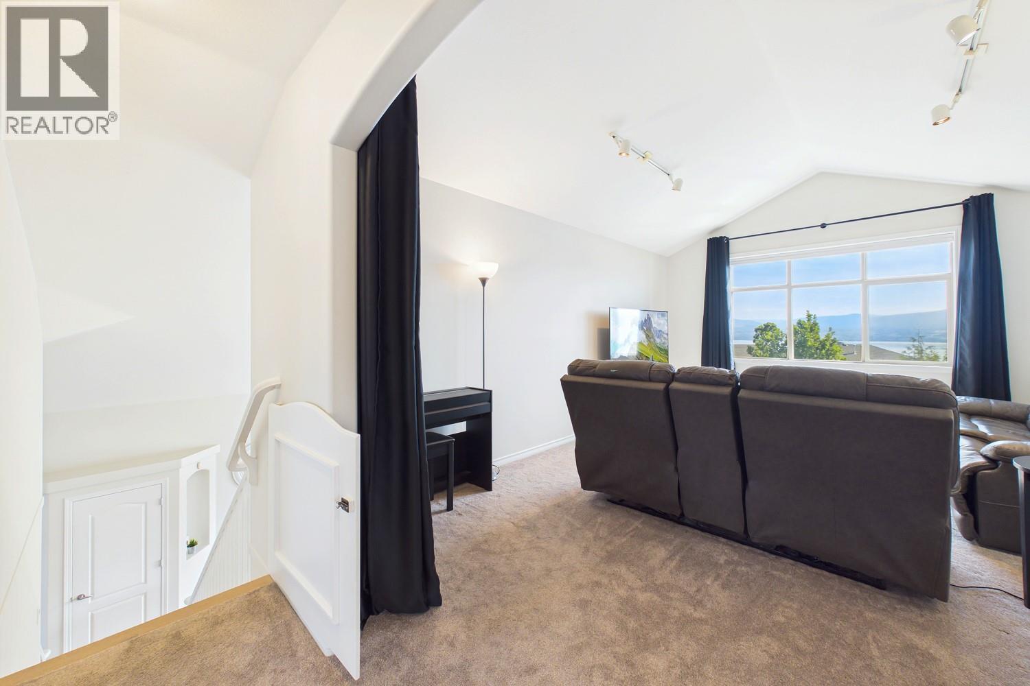 3439 Ridge Boulevard, West Kelowna, British Columbia  V4T 2V6 - Photo 44 - 10399388