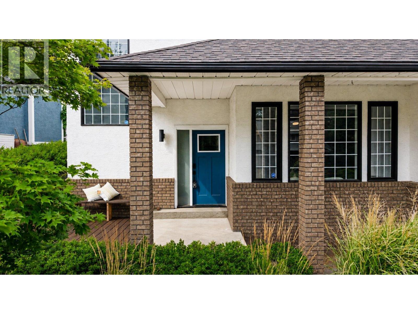 670 Cassiar Road, Kelowna, British Columbia  V1V 1M6 - Photo 2 - 10399039