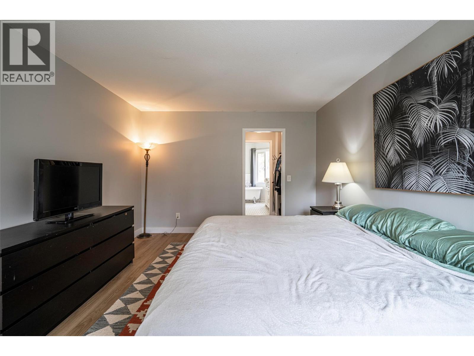 670 Cassiar Road, Kelowna, British Columbia  V1V 1M6 - Photo 22 - 10399039