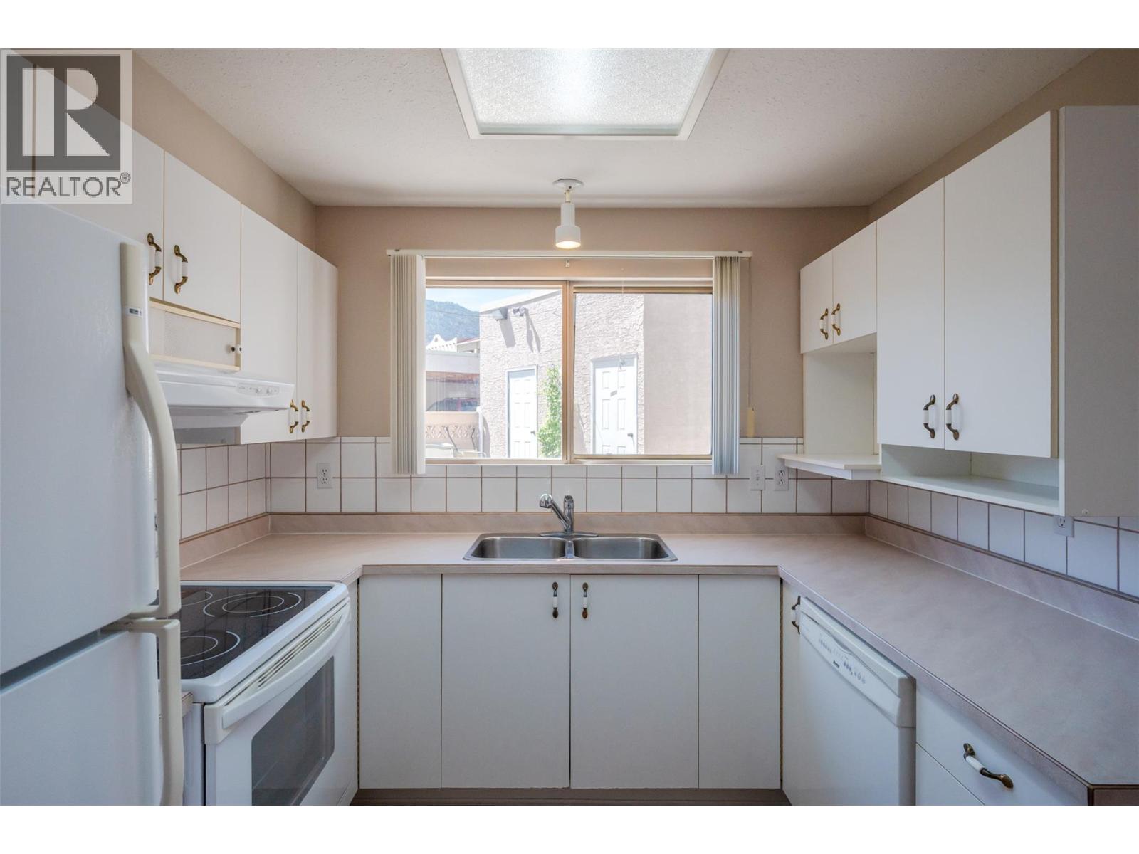 8006 Vedette Drive Unit# 101a, Osoyoos, British Columbia  V0H 1V2 - Photo 11 - 10399319