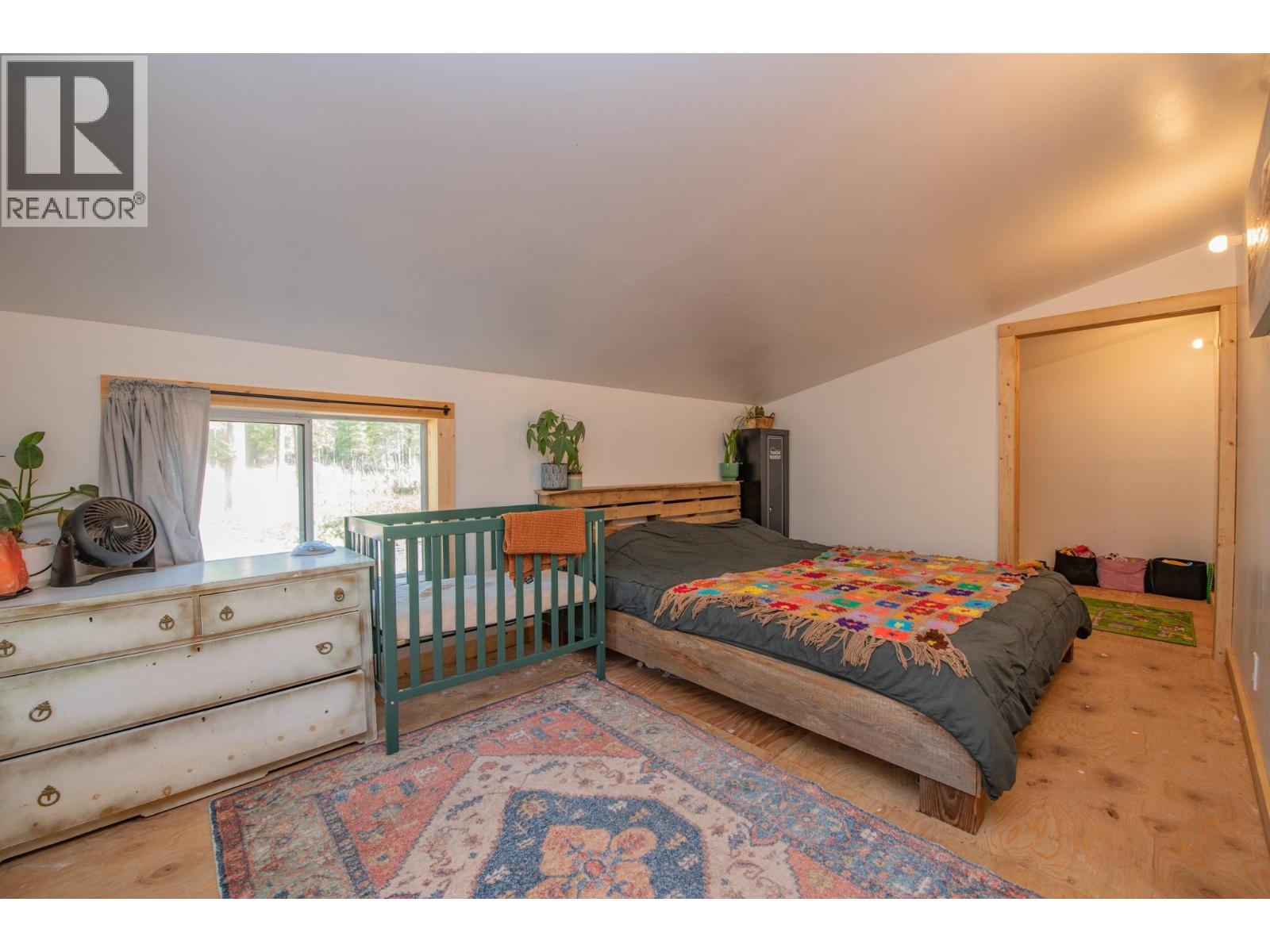 180 Selkirk View Road, Edgewood, British Columbia  V0G 1J0 - Photo 25 - 10398871