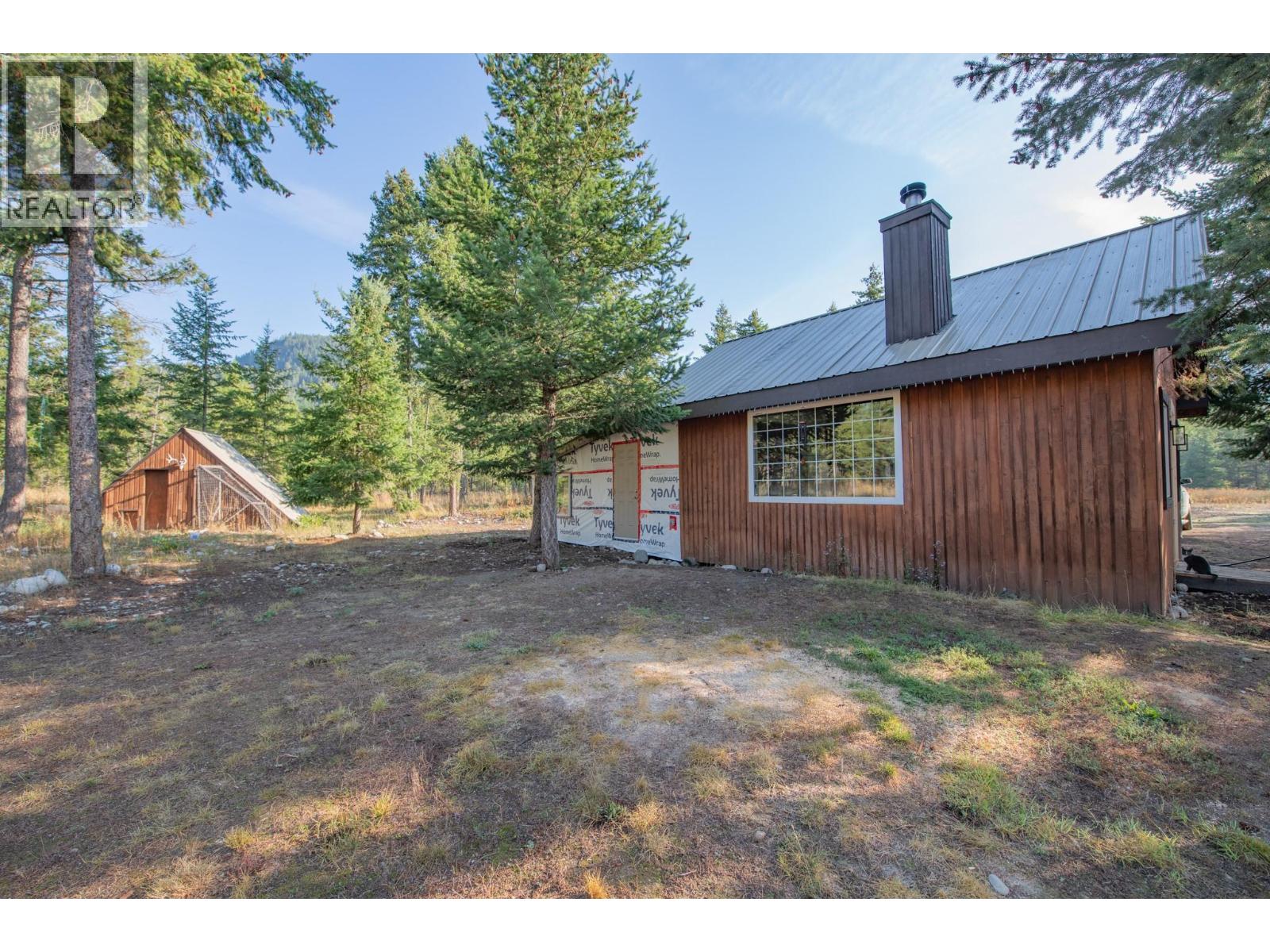 180 Selkirk View Road, Edgewood, British Columbia  V0G 1J0 - Photo 41 - 10398871