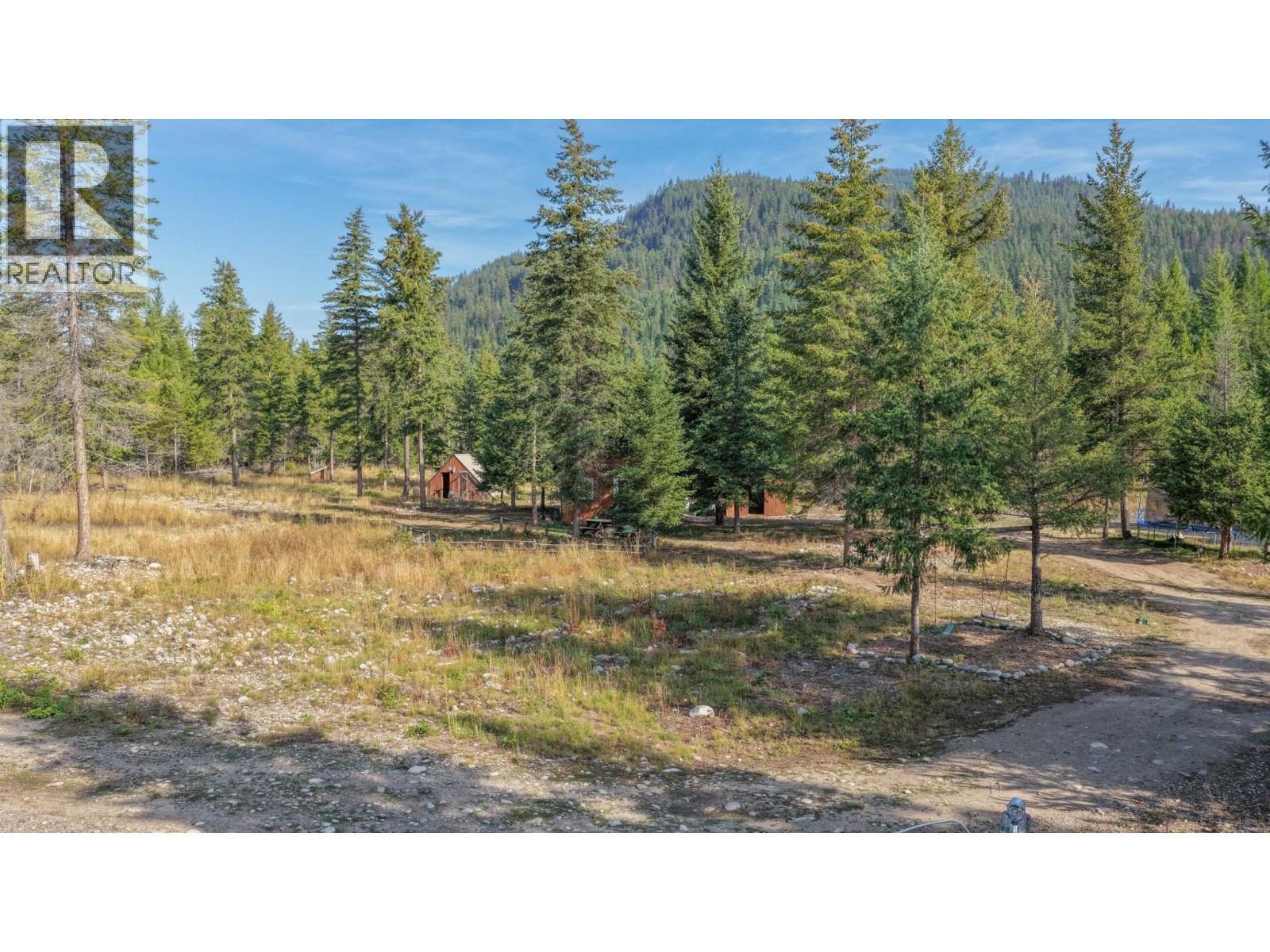 180 Selkirk View Road, Edgewood, British Columbia  V0G 1J0 - Photo 65 - 10398871