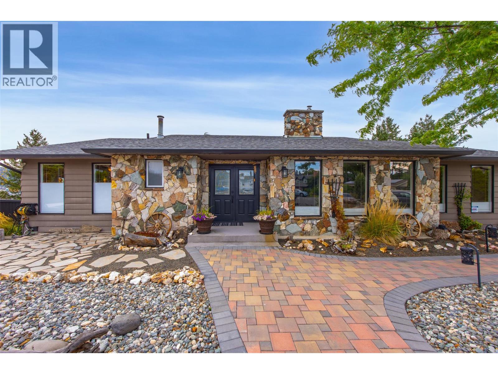 1908 Glencoe Place, Kamloops, British Columbia  V2E 1K5 - Photo 70 - 10399742