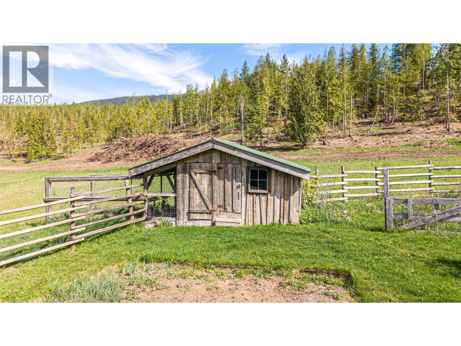 43 Sigalet Road, Lumby, British Columbia  V0E 2G6 - Photo 20 - 10399527