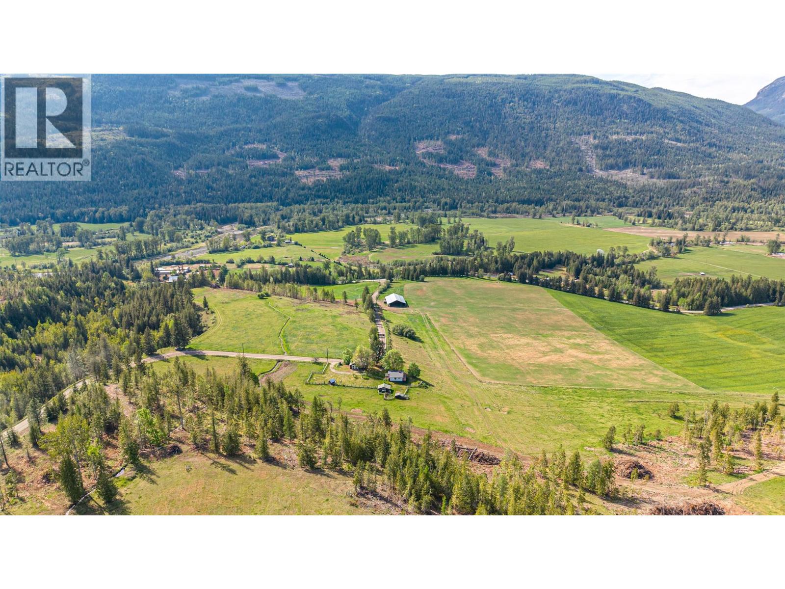 43 Sigalet Road, Lumby, British Columbia  V0E 2G6 - Photo 32 - 10399527