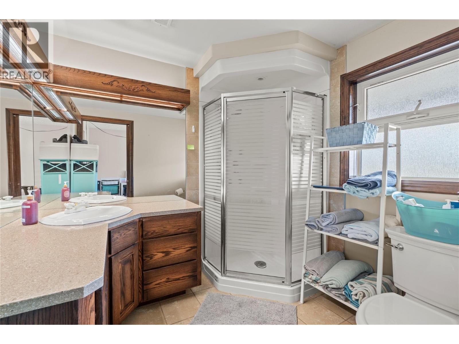 6778 97a Highway, Grindrod, British Columbia  V0E 1V0 - Photo 47 - 10399774