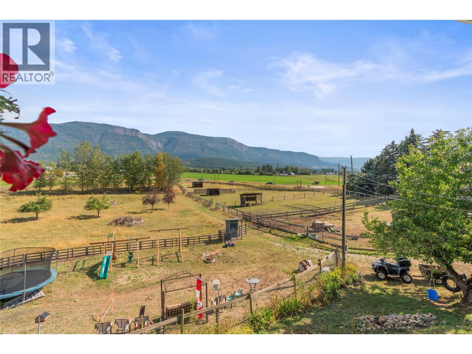 6778 97a Highway, Grindrod, British Columbia  V0E 1V0 - Photo 7 - 10399774