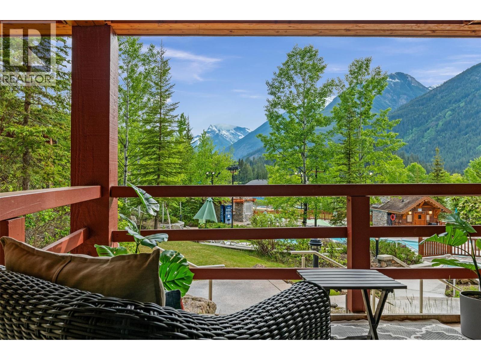 2080 Summit Drive Unit# 113, Panorama, British Columbia  V0A 1T0 - Photo 2 - 10399721