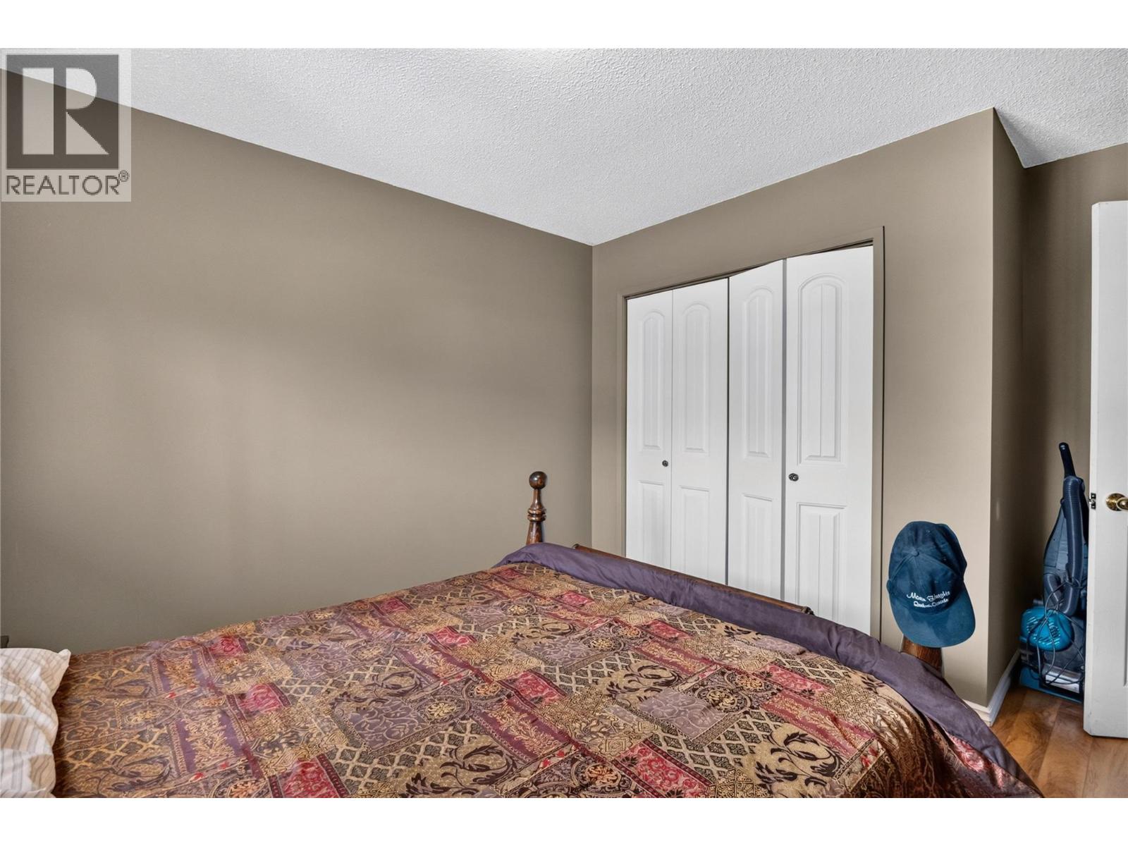 355 & 357 Gwyer Street, Penticton, British Columbia  V2A 1R2 - Photo 11 - 10399671