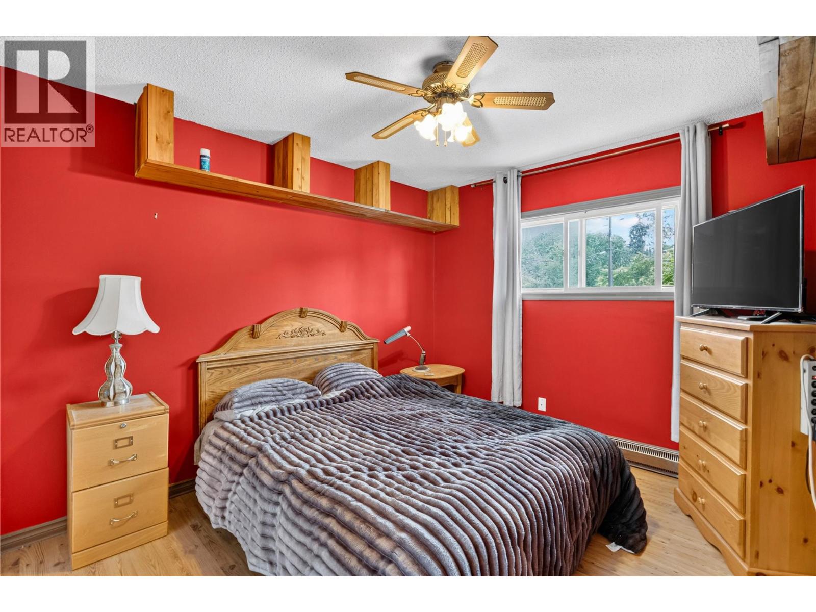 355 & 357 Gwyer Street, Penticton, British Columbia  V2A 1R2 - Photo 39 - 10399671