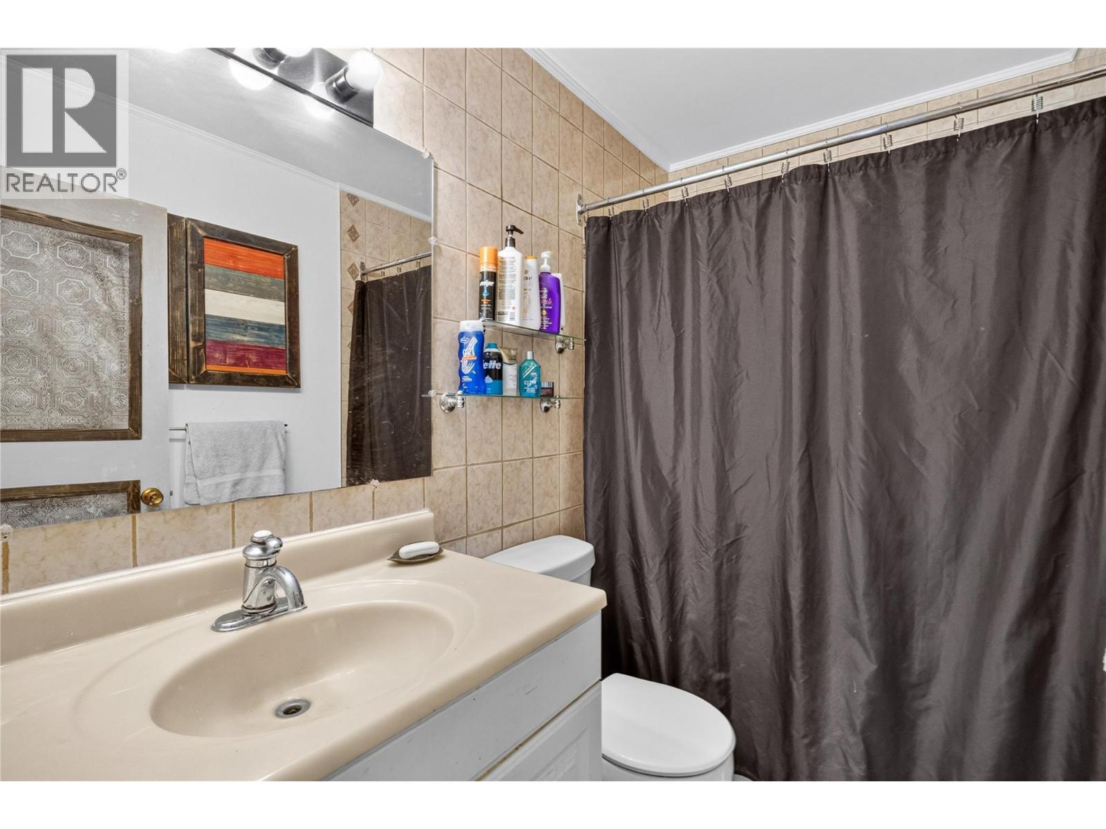 355 & 357 Gwyer Street, Penticton, British Columbia  V2A 1R2 - Photo 42 - 10399671