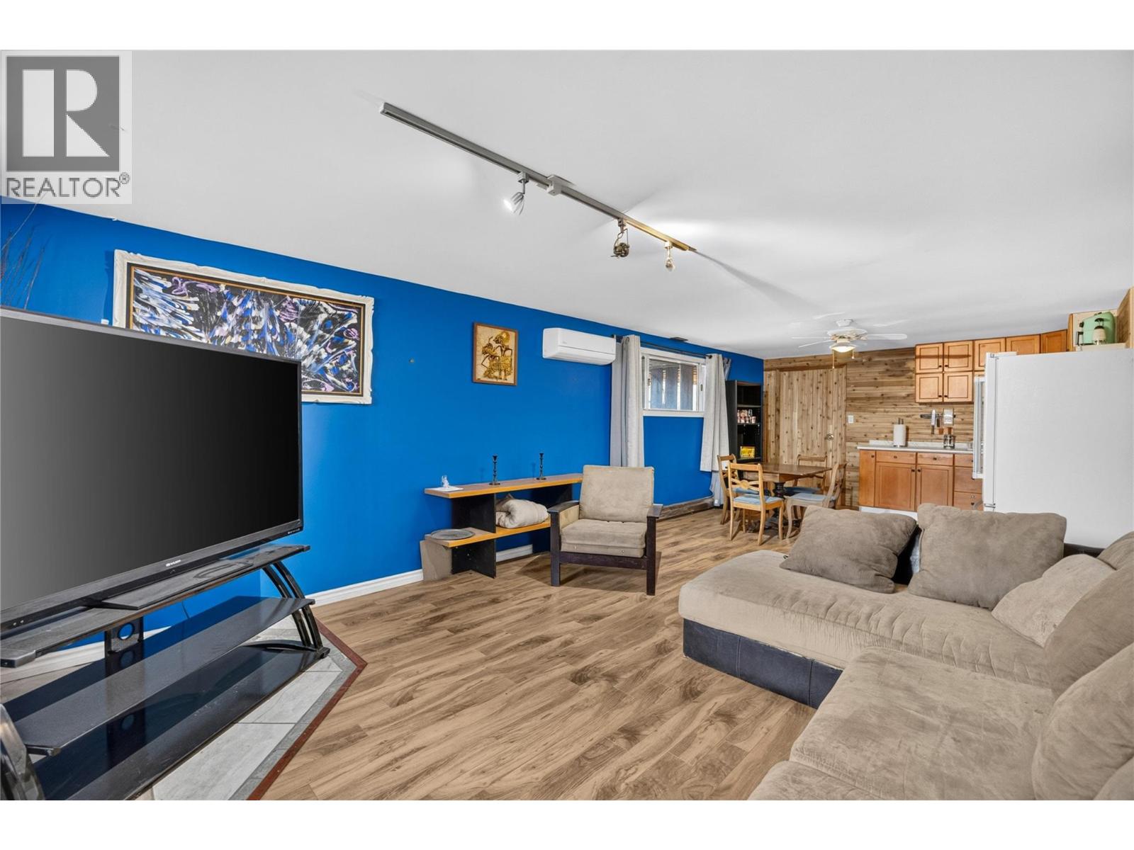 355 & 357 Gwyer Street, Penticton, British Columbia  V2A 1R2 - Photo 50 - 10399671