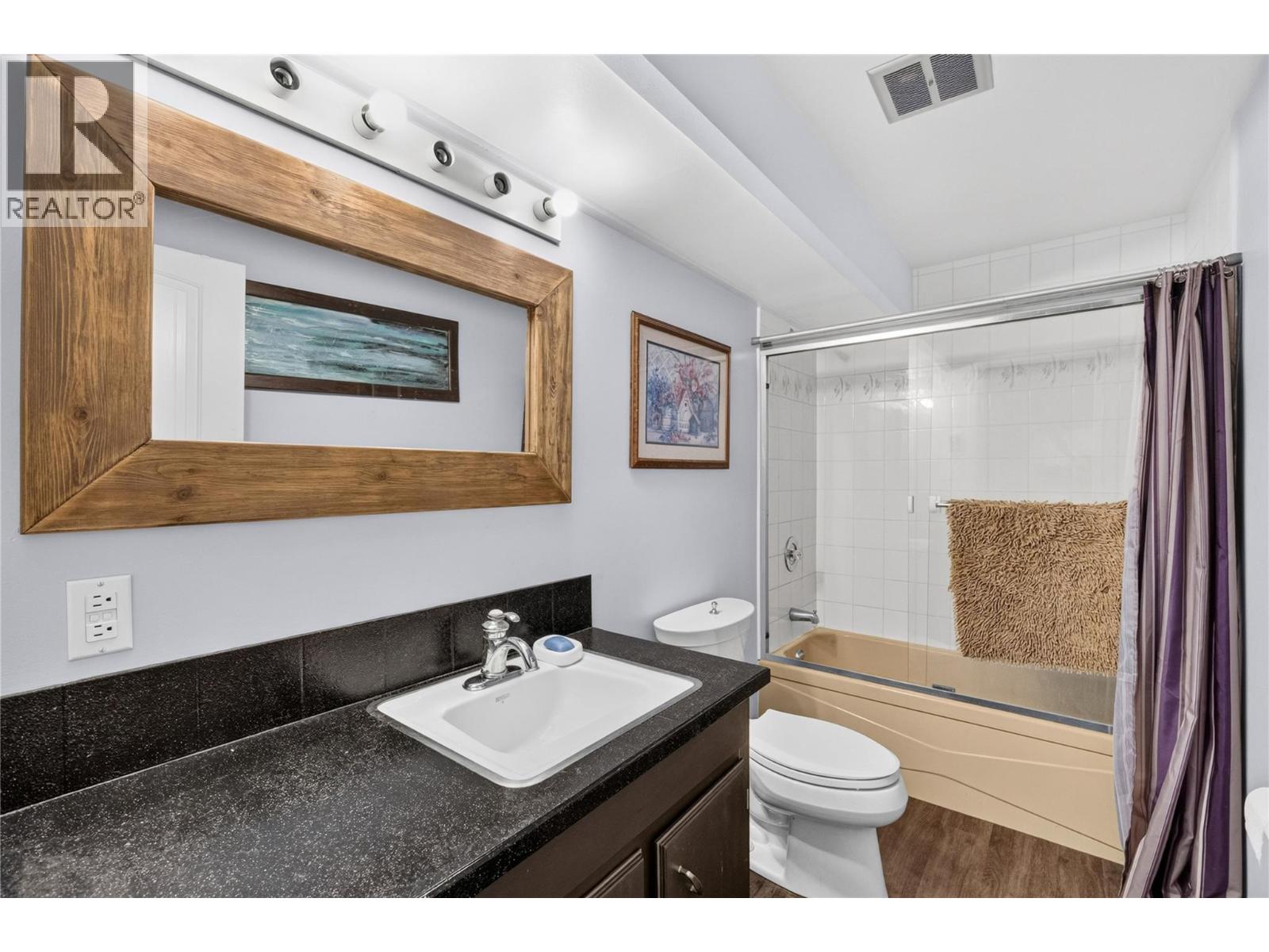 355 & 357 Gwyer Street, Penticton, British Columbia  V2A 1R2 - Photo 55 - 10399671