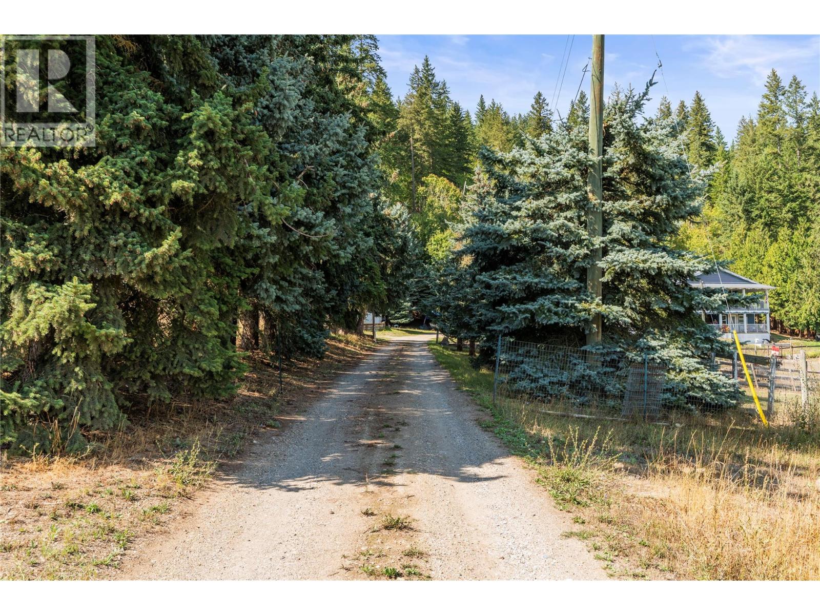 6778 97a Highway, Grindrod, British Columbia  V0E 1V0 - Photo 5 - 10399234