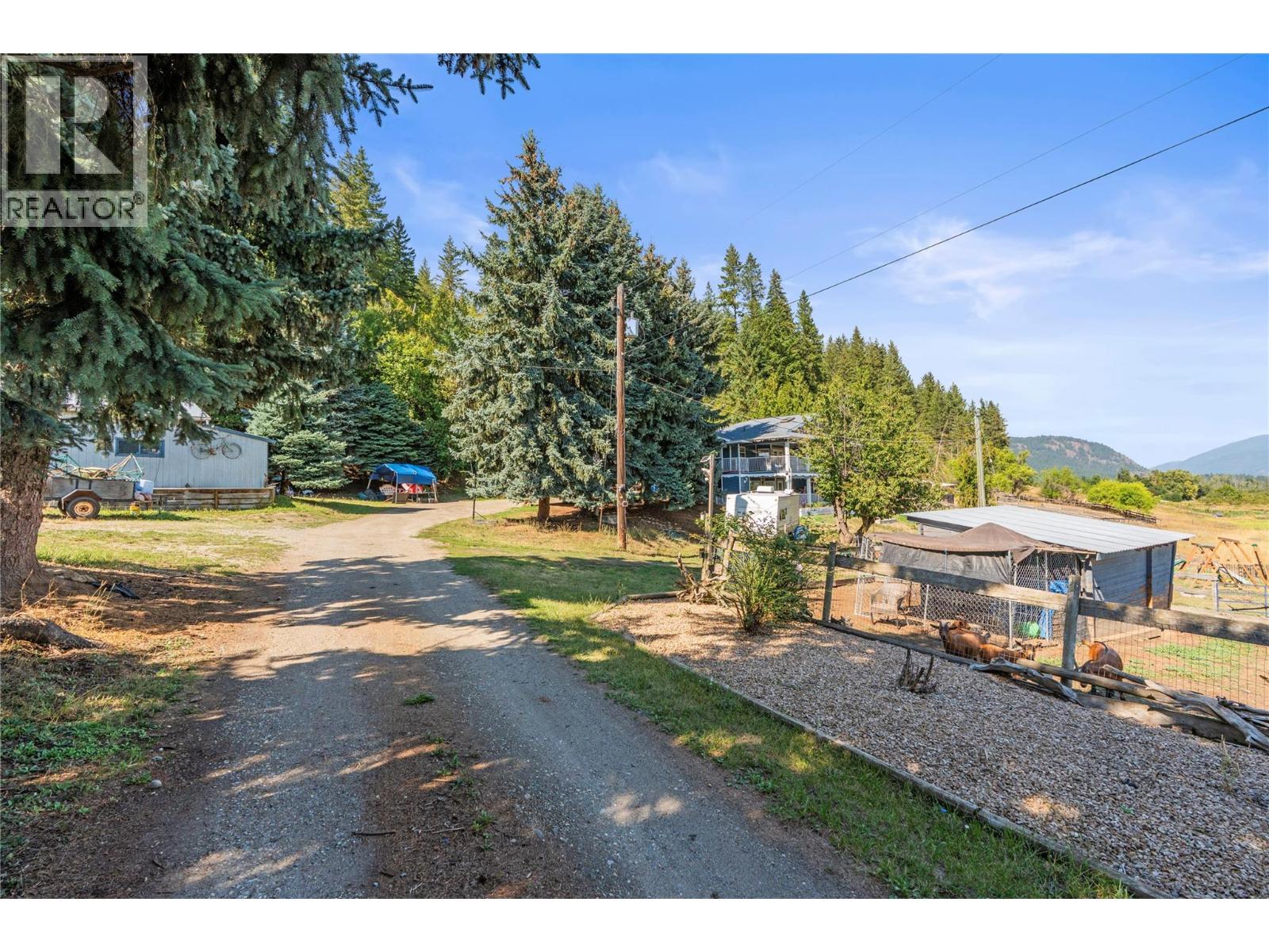6778 97a Highway, Grindrod, British Columbia  V0E 1V0 - Photo 65 - 10399234