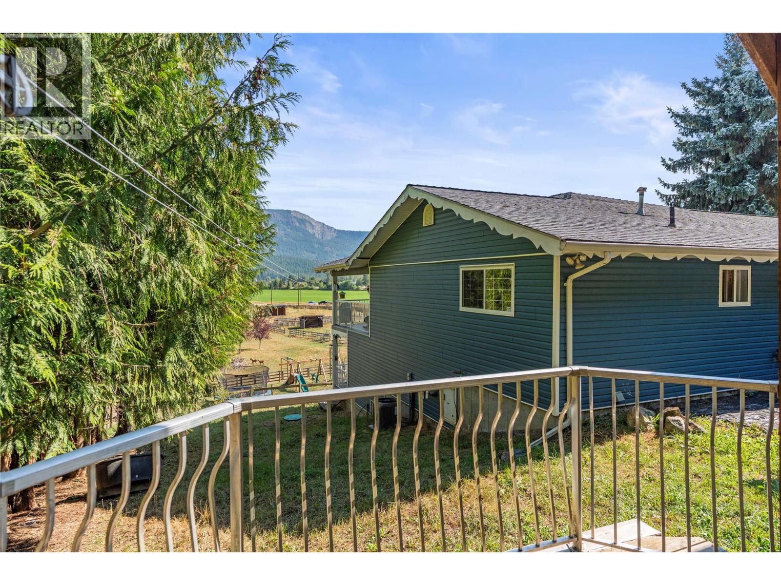 6778 97a Highway, Grindrod, British Columbia  V0E 1V0 - Photo 75 - 10399234