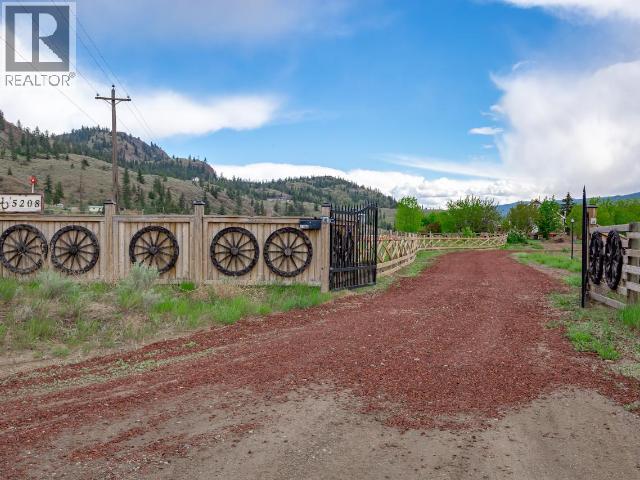5208 Trans Canada Highway, Kamloops, British Columbia  V1S 2A5 - Photo 37 - 10399415