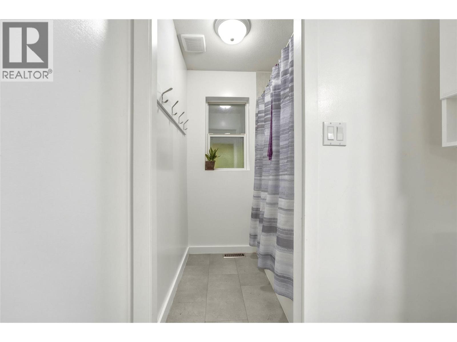 2419 Bradley Drive, Armstrong, British Columbia  V0E 1B1 - Photo 13 - 10399653