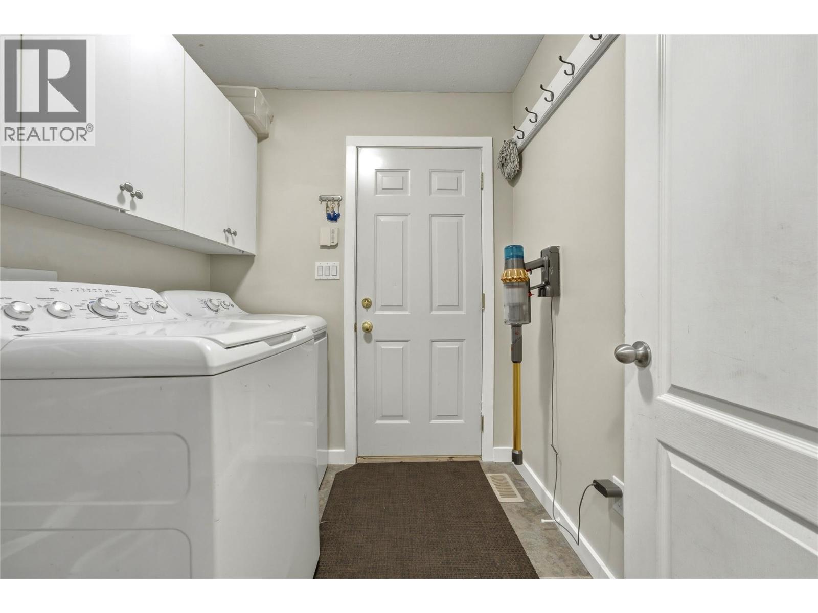 2419 Bradley Drive, Armstrong, British Columbia  V0E 1B1 - Photo 16 - 10399653