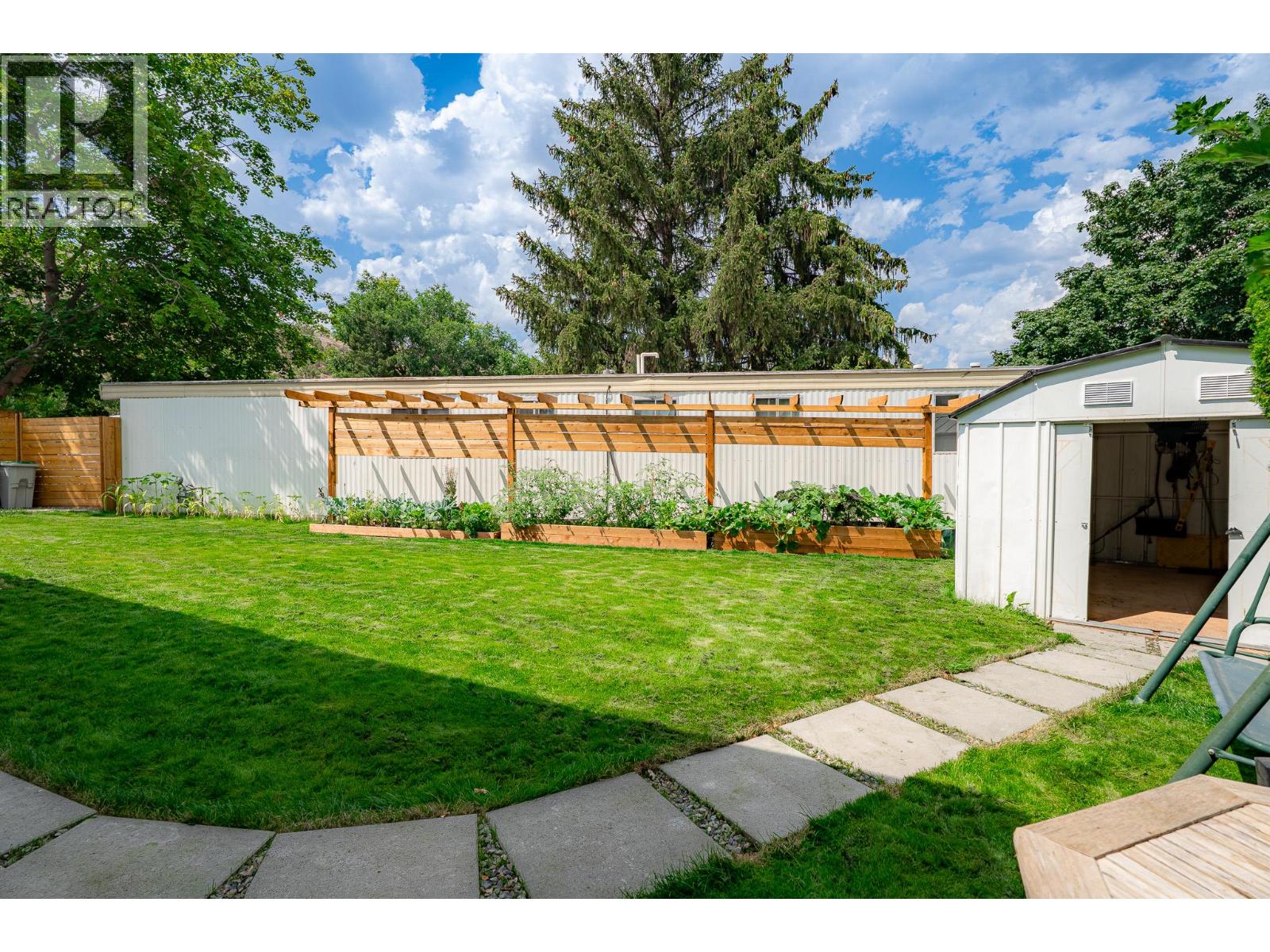1175 Rose Hill Road Unit# 74, Kamloops, British Columbia  V2B 0B6 - Photo 31 - 10399753