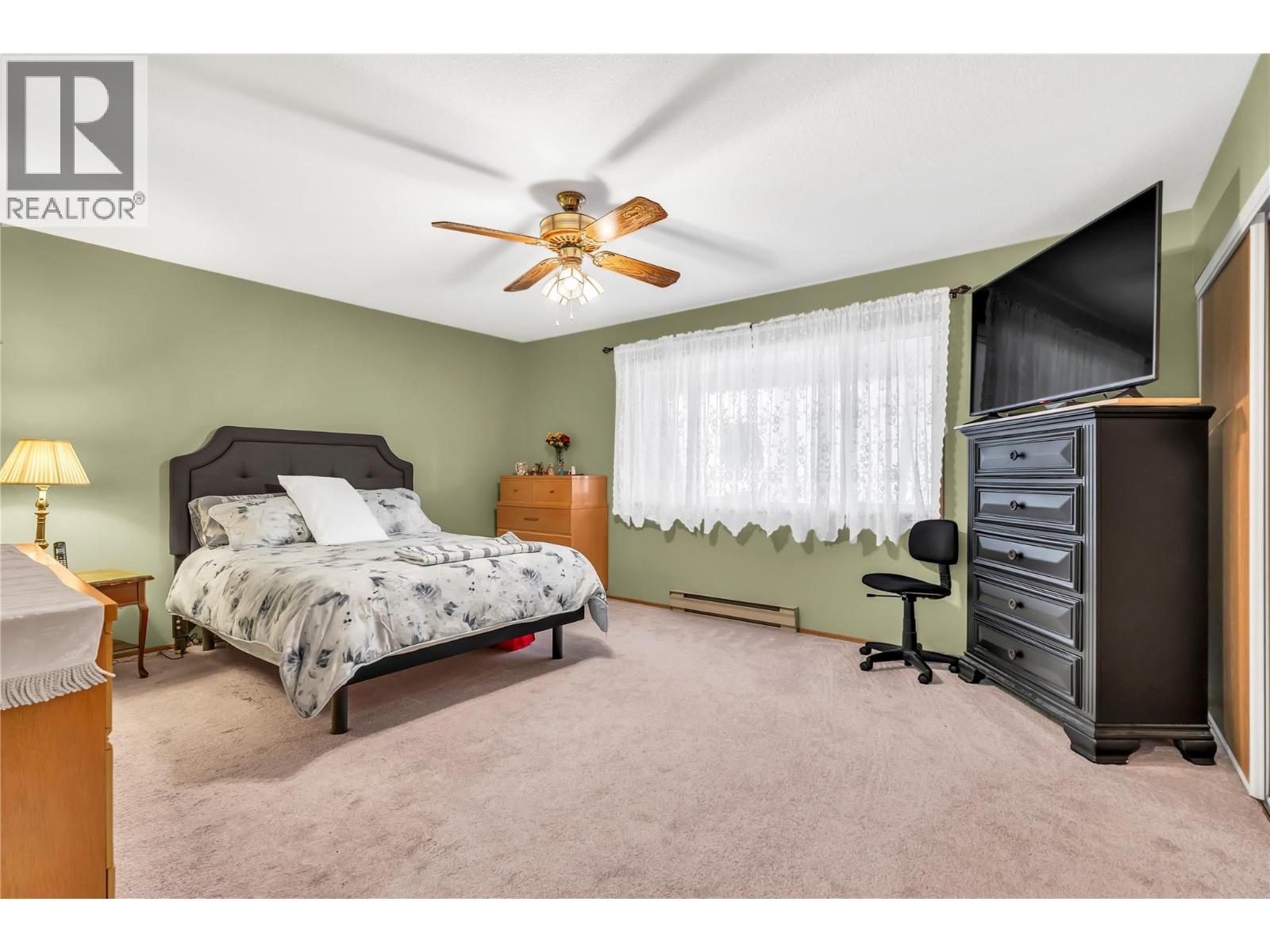 272 Green Avenue W Unit# 402, Penticton, British Columbia  V2A 3T2 - Photo 19 - 10399762
