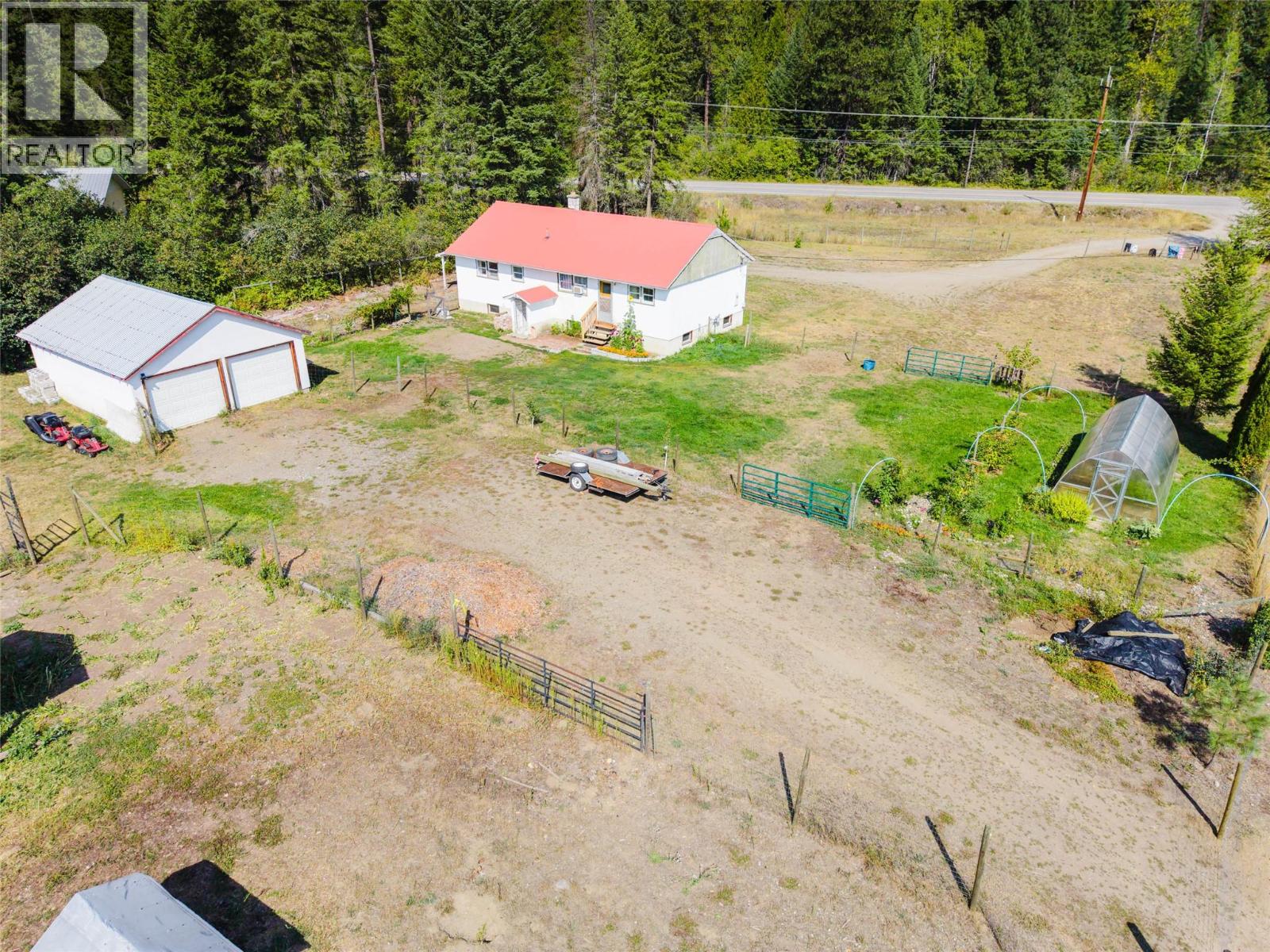 6352 Highway 3 Highway, Salmo, British Columbia  V0G 1Z0 - Photo 29 - 10399408