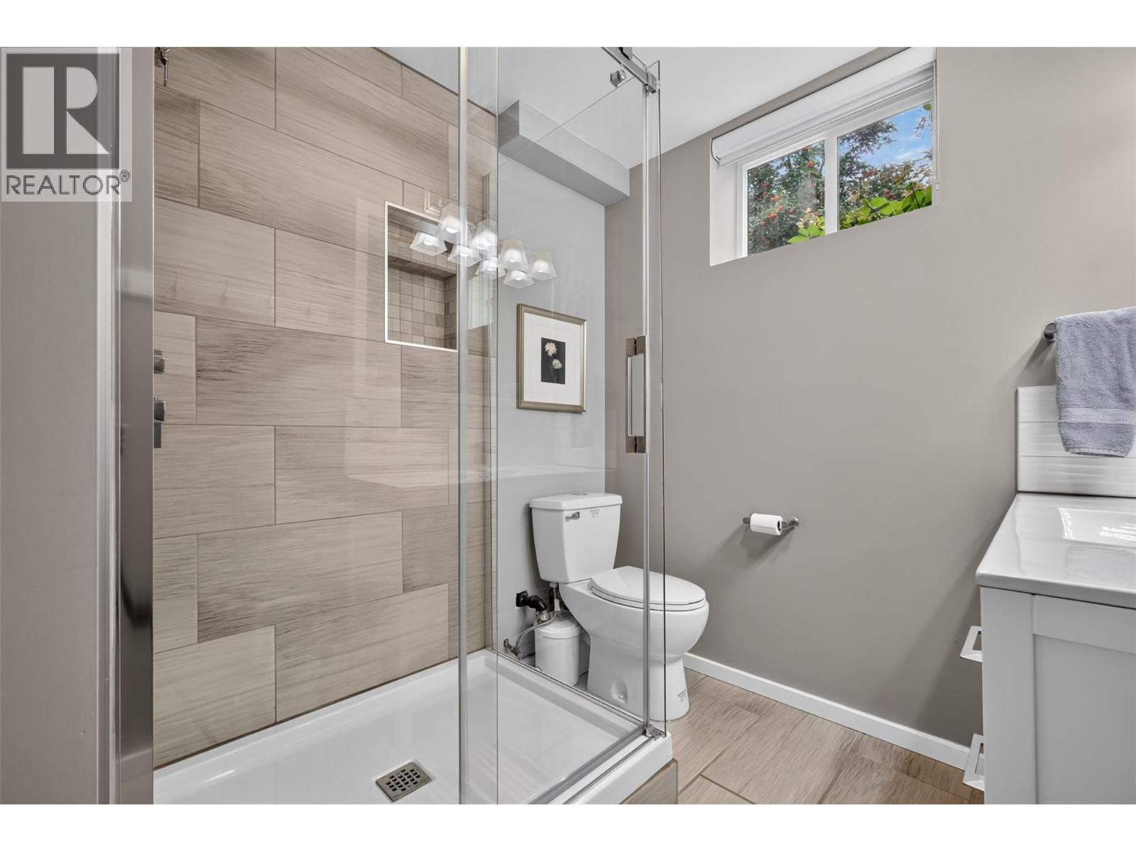 1659 Santa Rosa Road, Christina Lake, British Columbia  V0H 1E3 - Photo 31 - 10398775