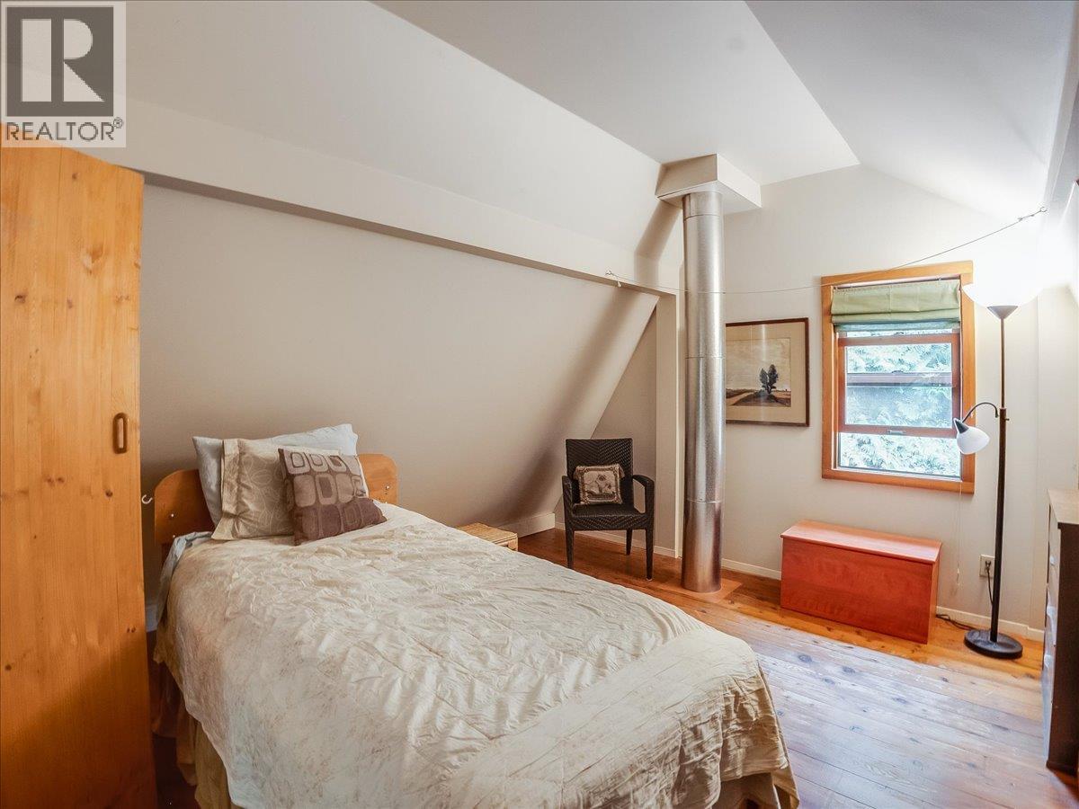 7720 Avis Road, Winlaw, British Columbia  V0G 2J0 - Photo 15 - 10399815
