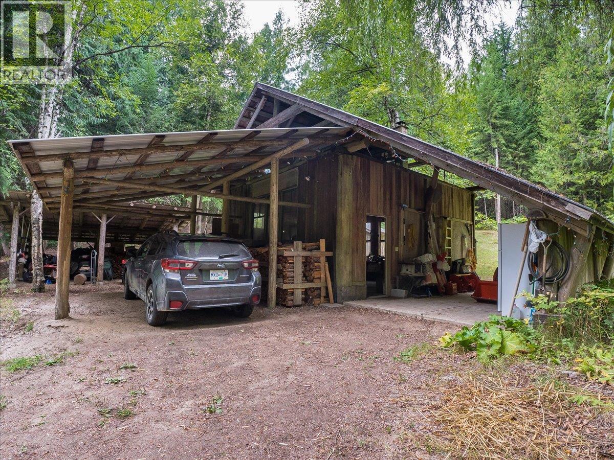7720 Avis Road, Winlaw, British Columbia  V0G 2J0 - Photo 24 - 10399815