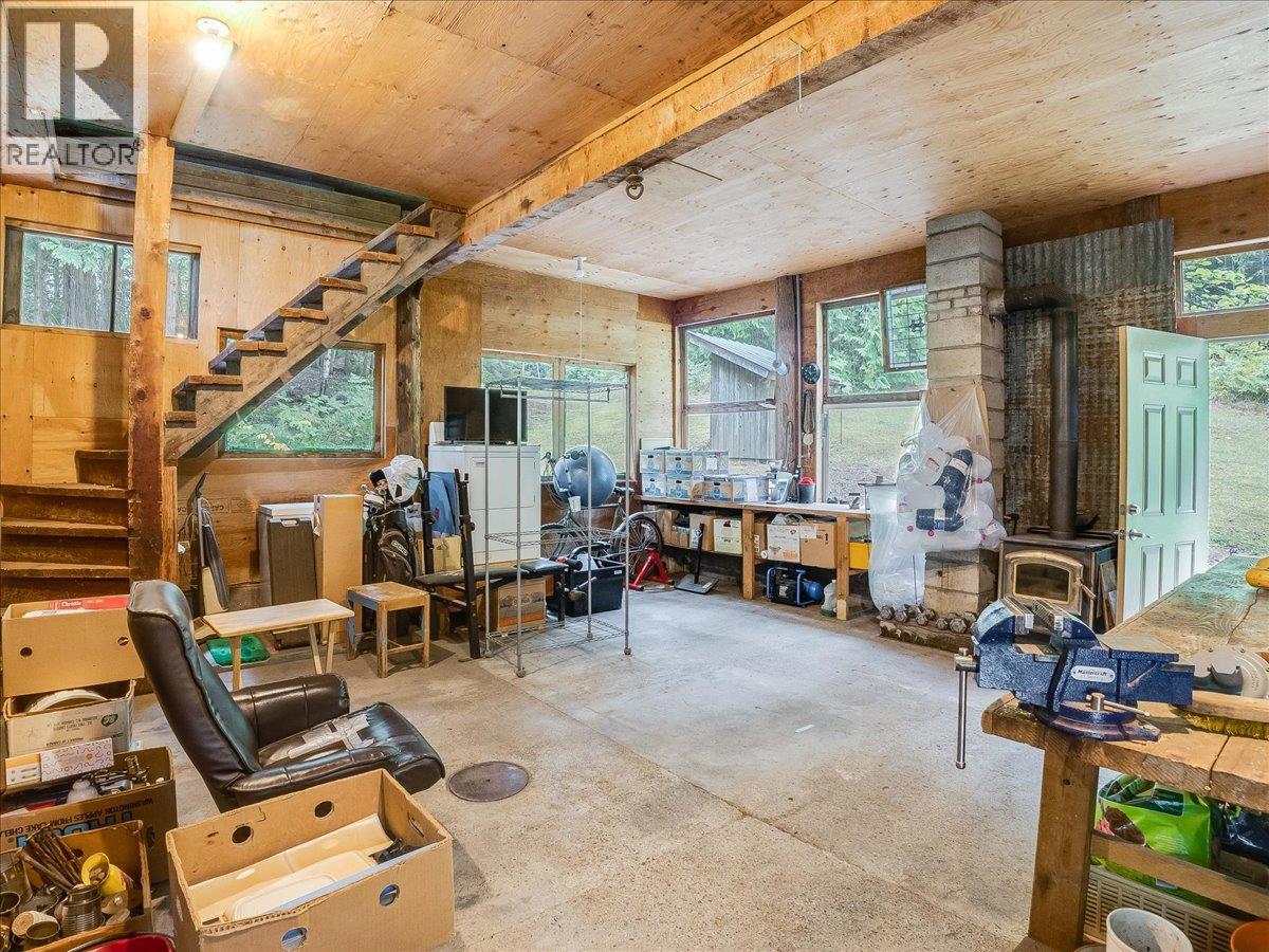 7720 Avis Road, Winlaw, British Columbia  V0G 2J0 - Photo 26 - 10399815
