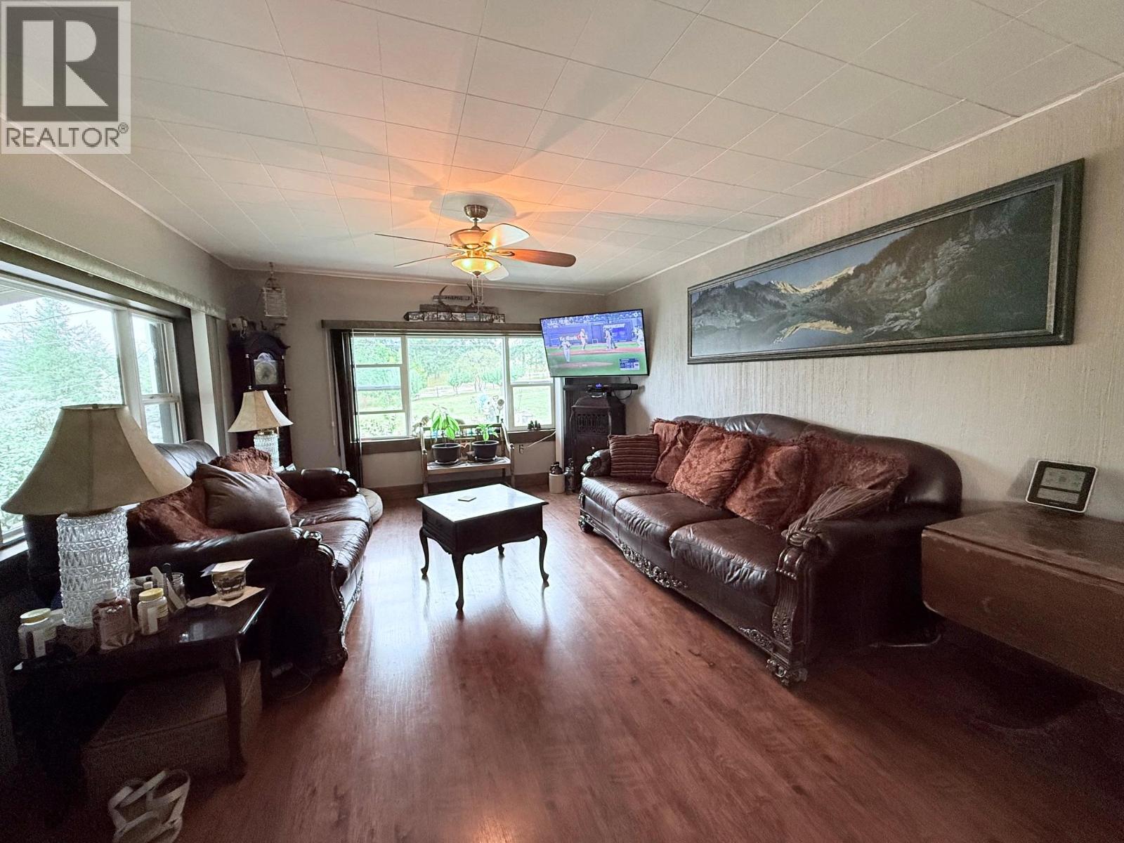 3320 Birch Island Lost Creek Road, Clearwater, British Columbia  V0E 3A0 - Photo 12 - 10399804