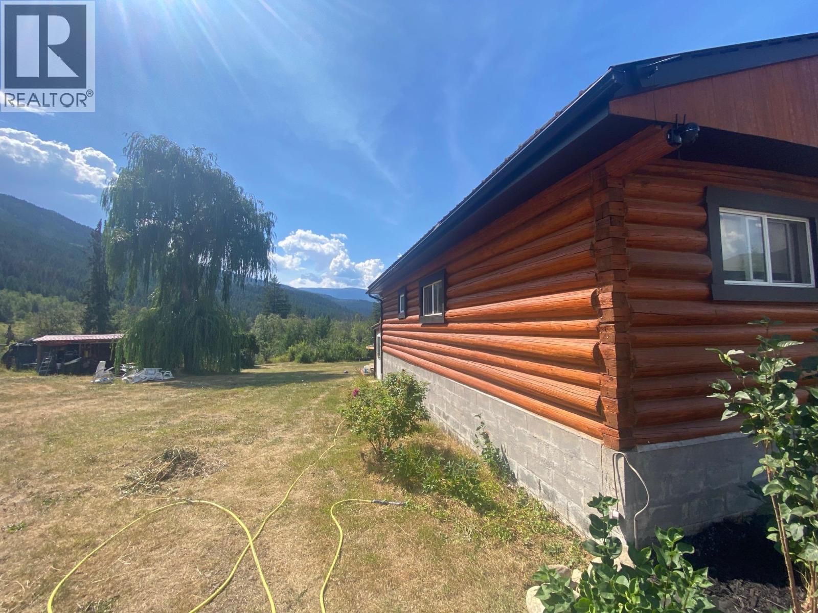 3320 Birch Island Lost Creek Road, Clearwater, British Columbia  V0E 3A0 - Photo 33 - 10399804