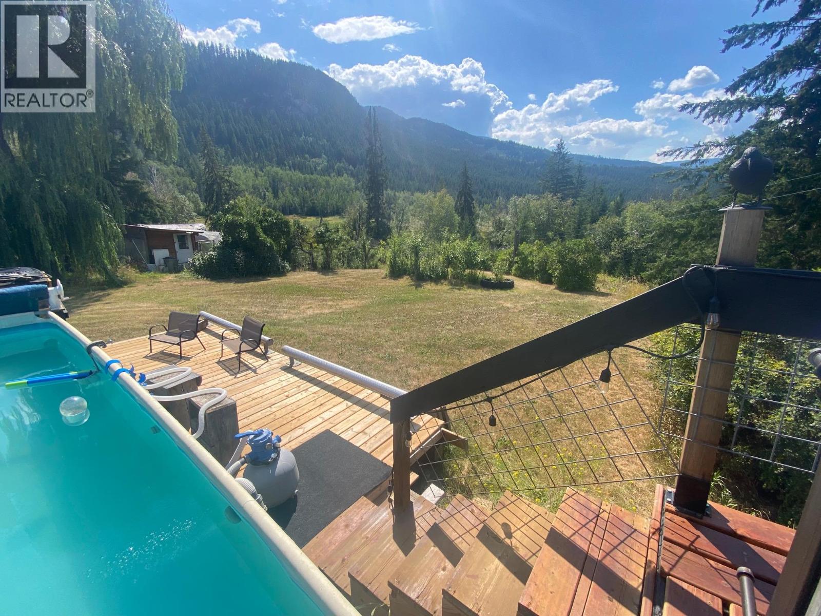 3320 Birch Island Lost Creek Road, Clearwater, British Columbia  V0E 3A0 - Photo 8 - 10399804
