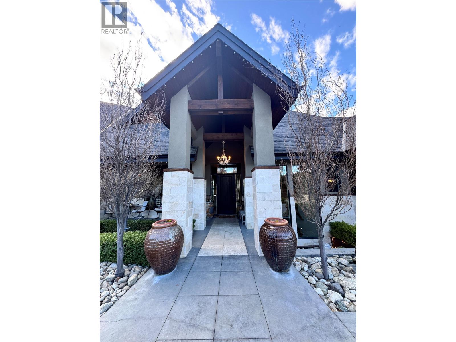 3990 Fairwinds Court, Kelowna, British Columbia  V1W 4G1 - Photo 11 - 10399792