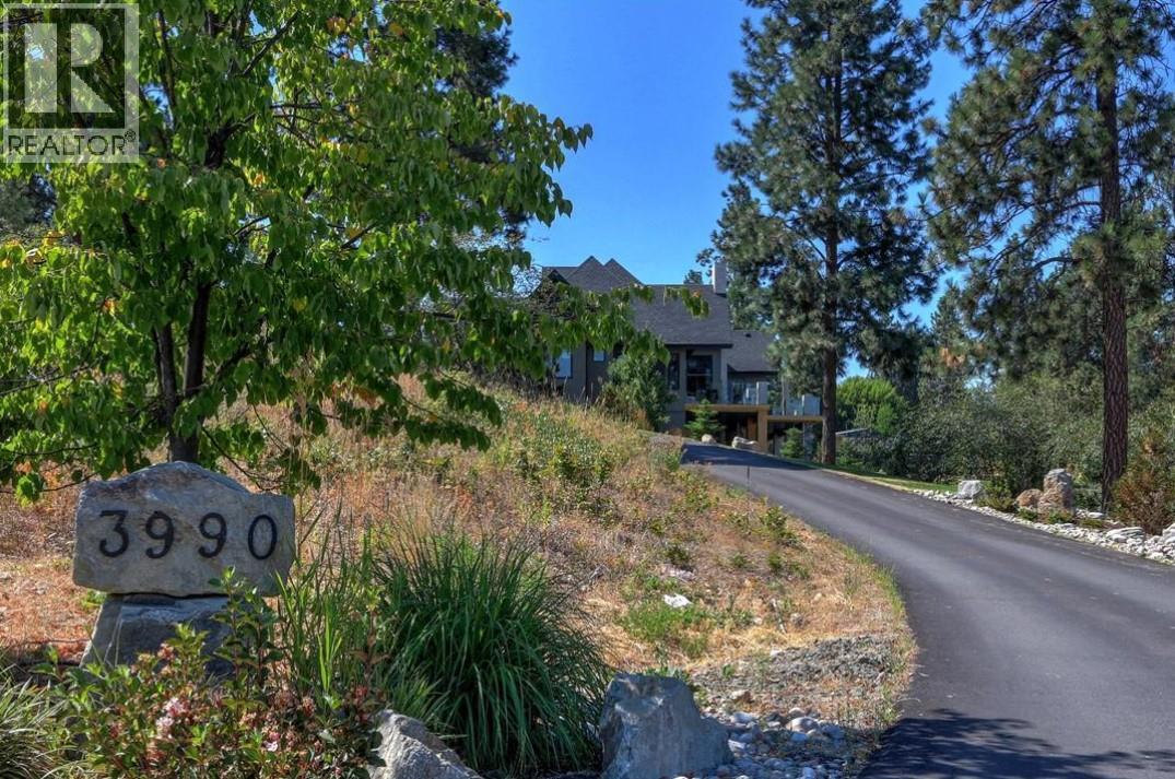 3990 Fairwinds Court, Kelowna, British Columbia  V1W 4G1 - Photo 3 - 10399792