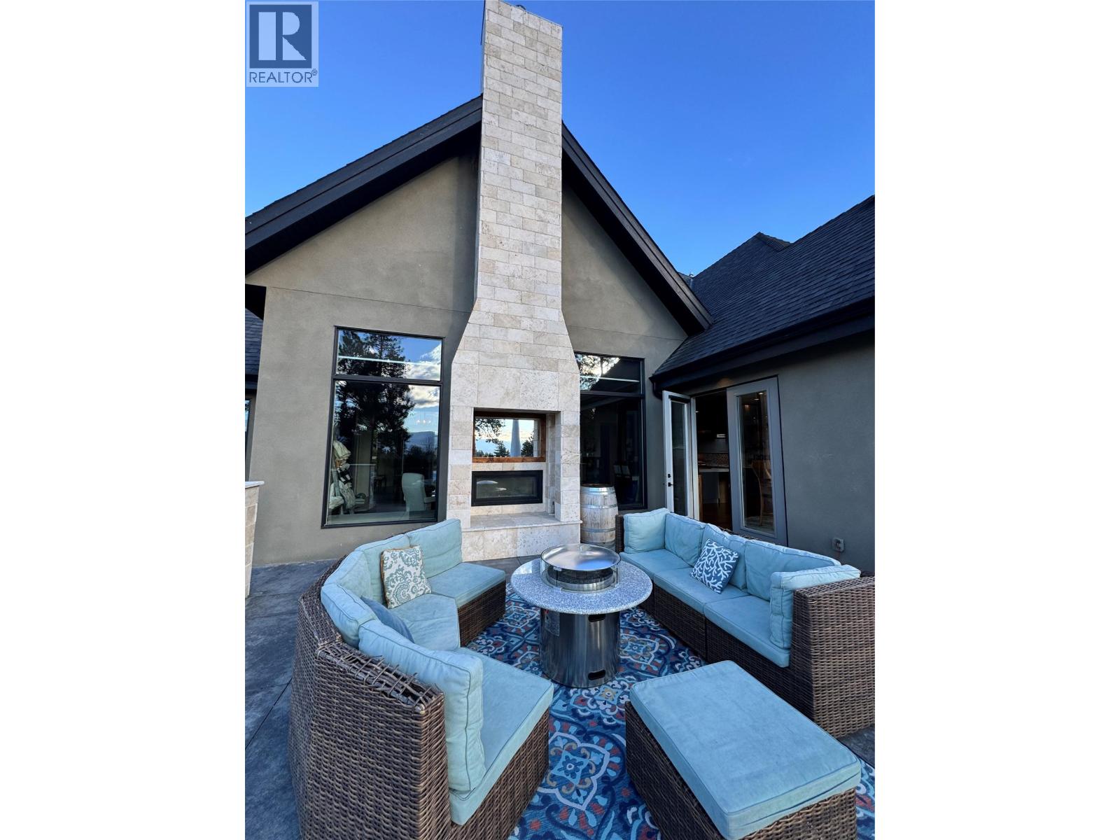 3990 Fairwinds Court, Kelowna, British Columbia  V1W 4G1 - Photo 51 - 10399792