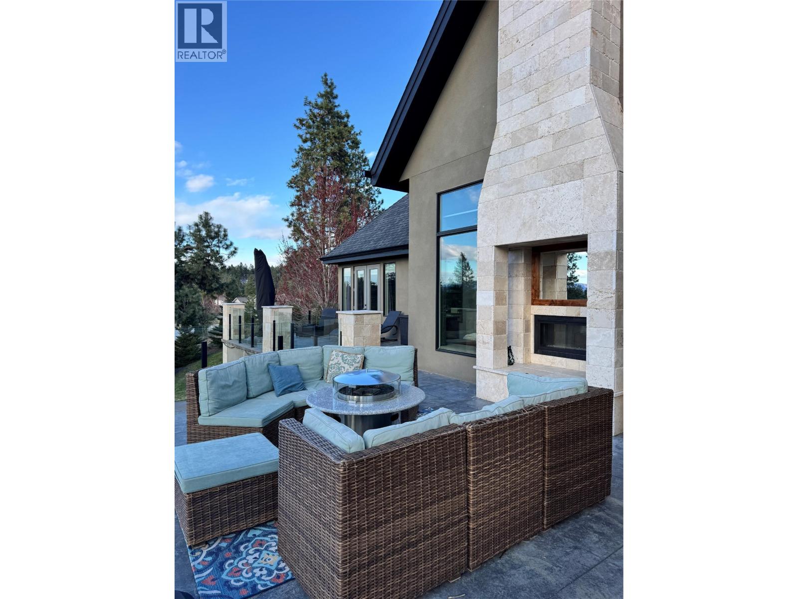 3990 Fairwinds Court, Kelowna, British Columbia  V1W 4G1 - Photo 53 - 10399792