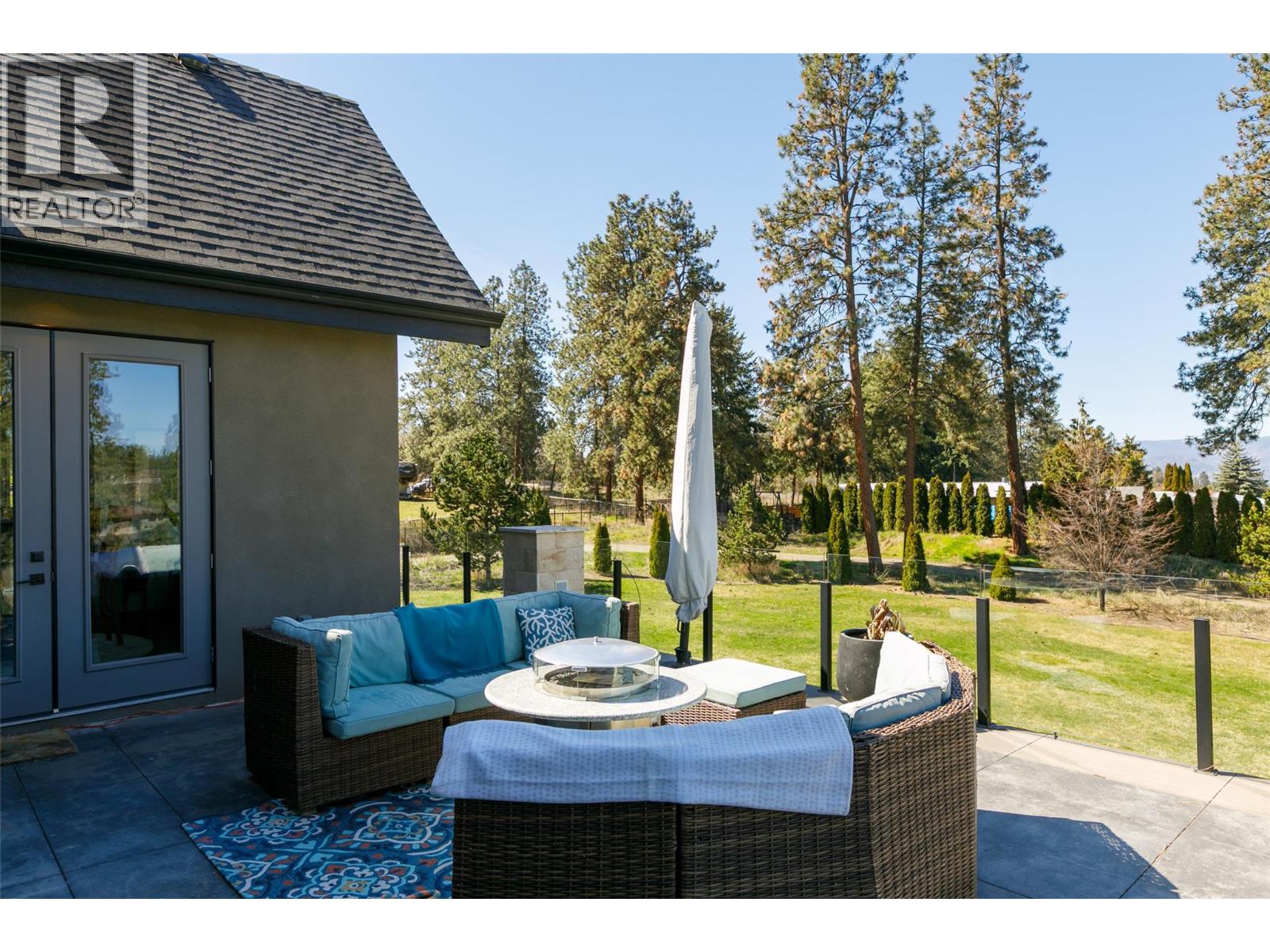 3990 Fairwinds Court, Kelowna, British Columbia  V1W 4G1 - Photo 55 - 10399792