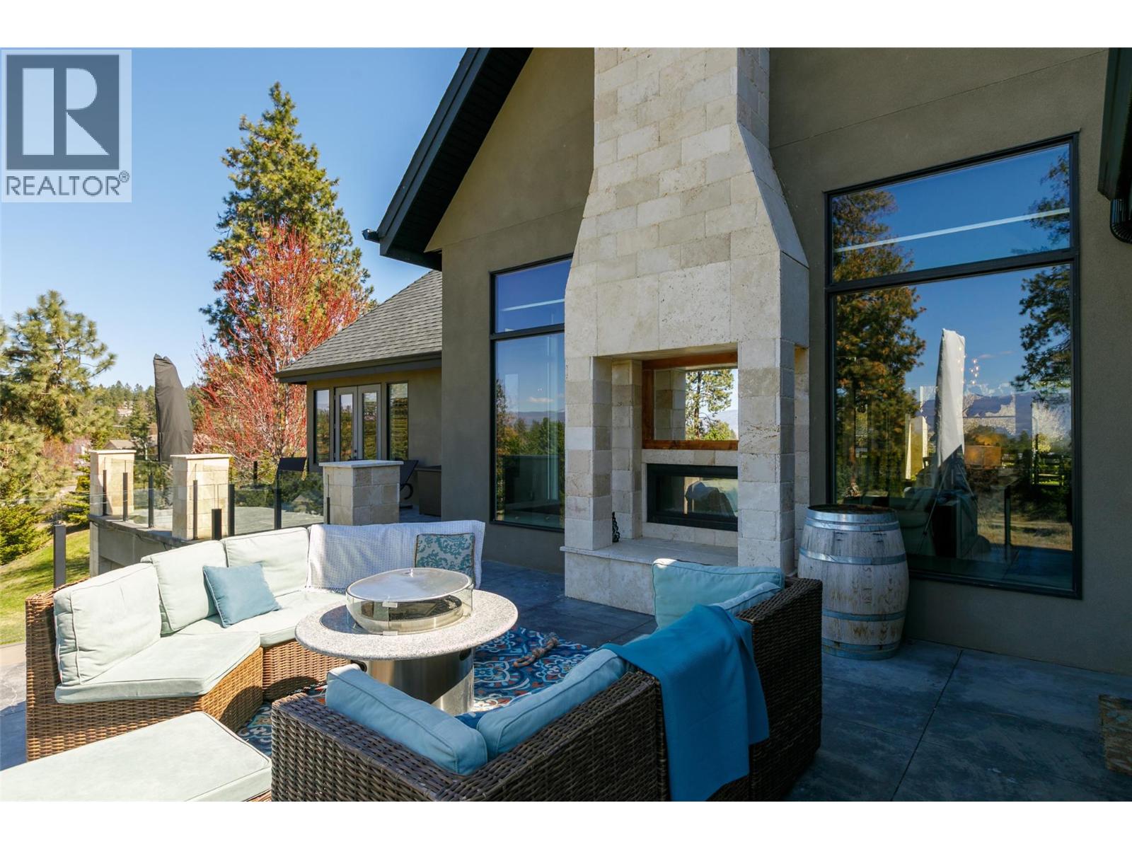 3990 Fairwinds Court, Kelowna, British Columbia  V1W 4G1 - Photo 57 - 10399792