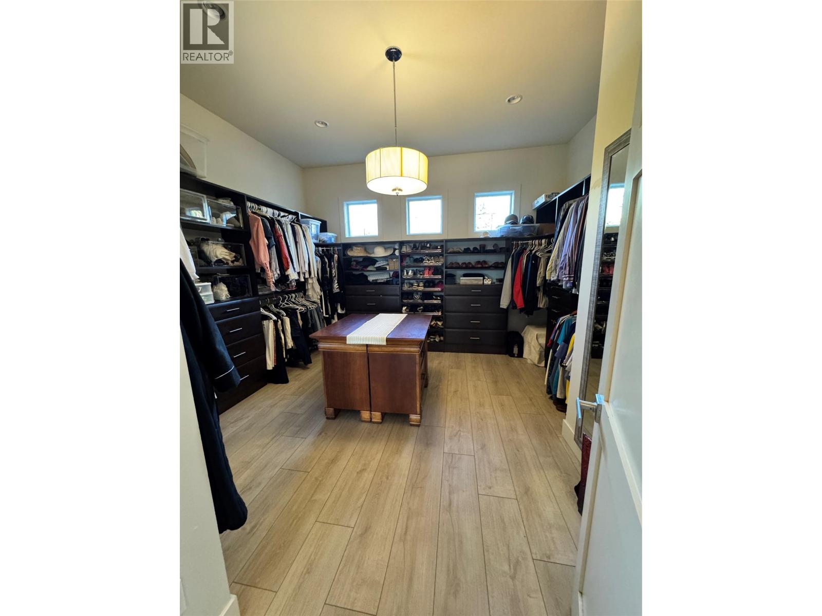 3990 Fairwinds Court, Kelowna, British Columbia  V1W 4G1 - Photo 73 - 10399792