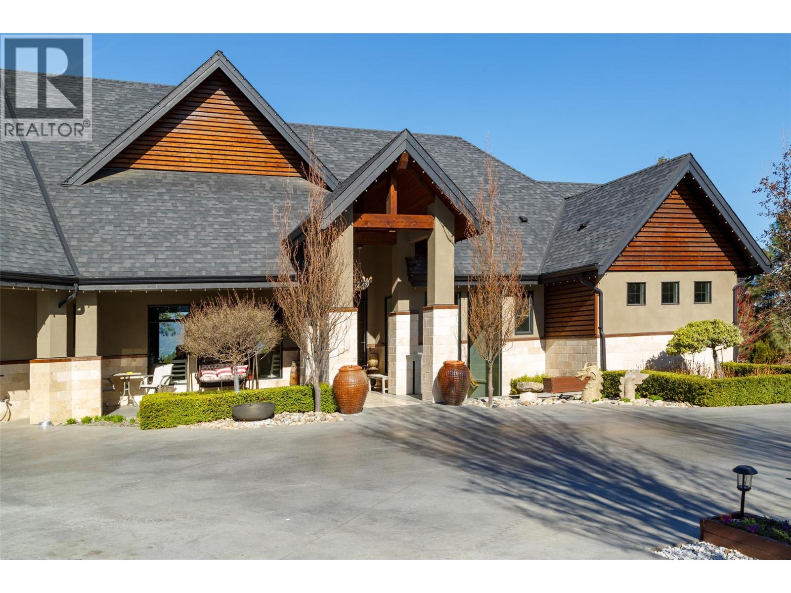 3990 Fairwinds Court, Kelowna, British Columbia  V1W 4G1 - Photo 8 - 10399792