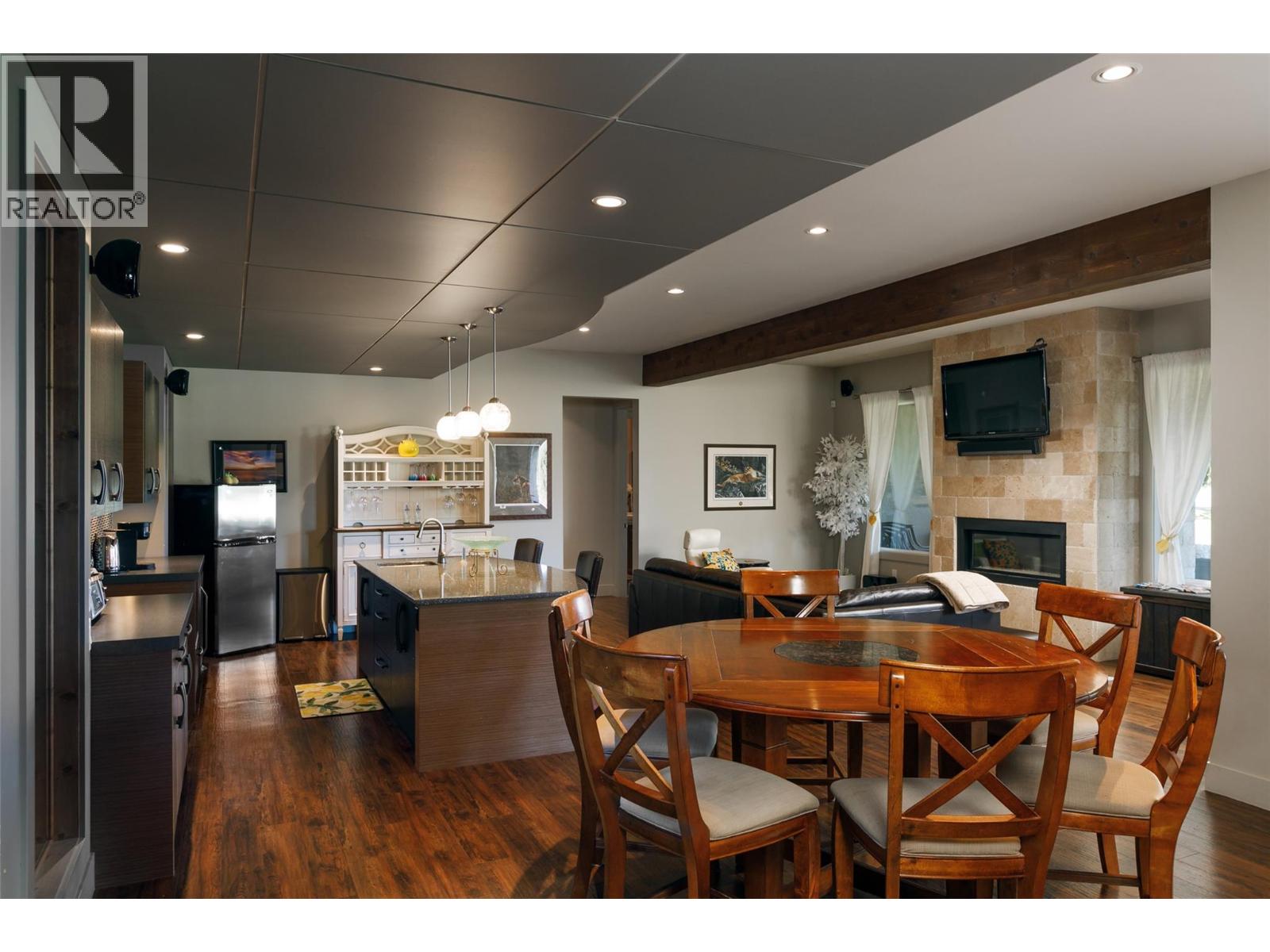 3990 Fairwinds Court, Kelowna, British Columbia  V1W 4G1 - Photo 83 - 10399792